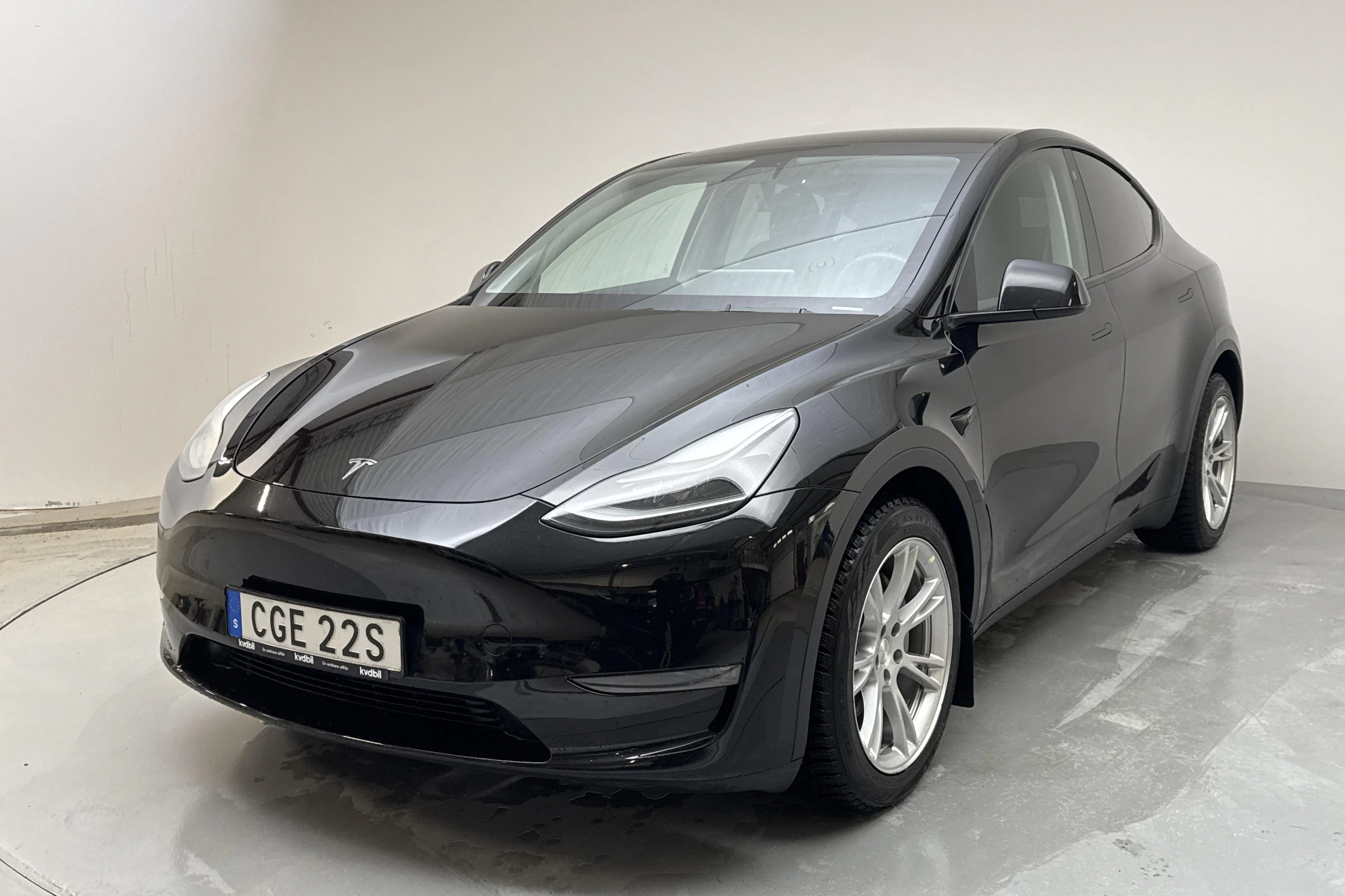 Tesla Model Y Long Range Dual Motor AWD