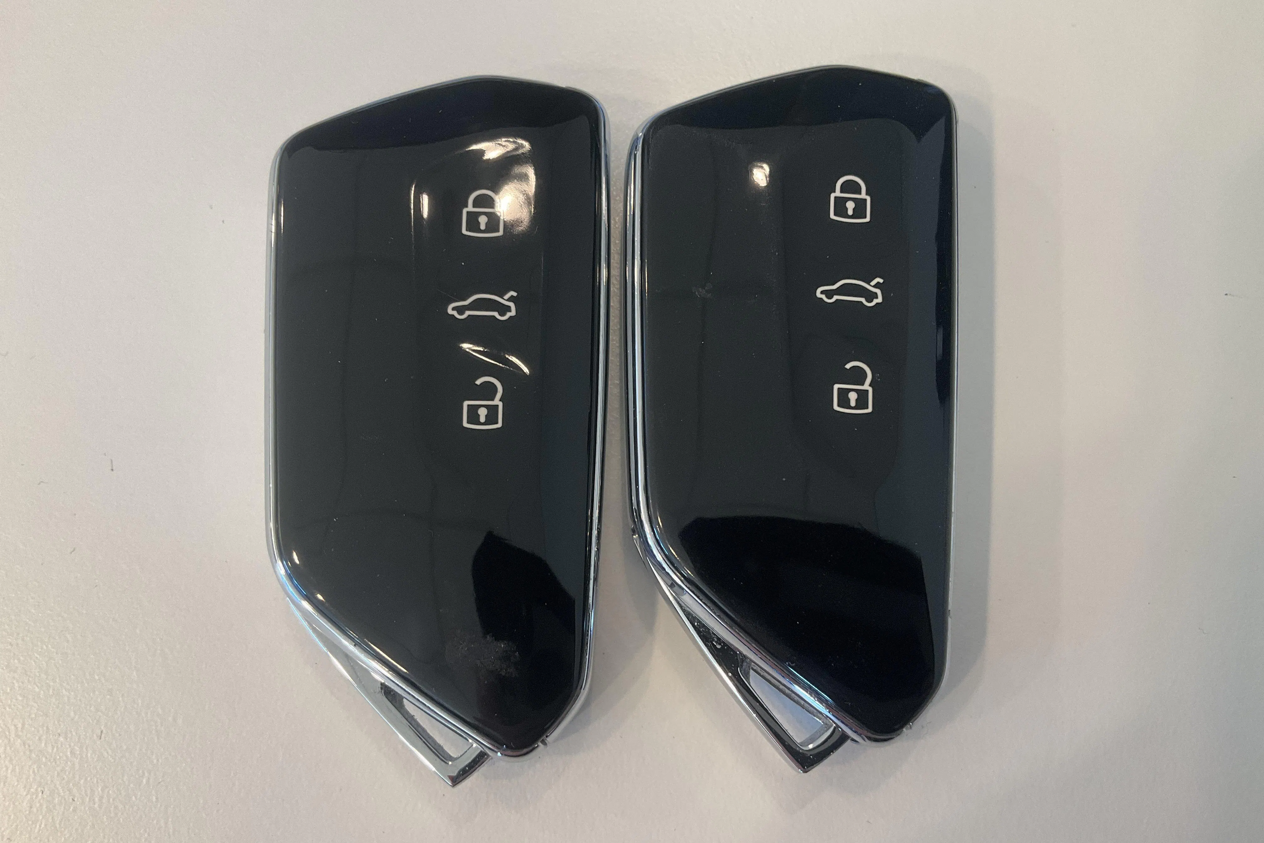 Presentationsfoto 25 av 25: VW ID.4 77kWh (204hk) - 5 269 mil - Automat - vit - 2023