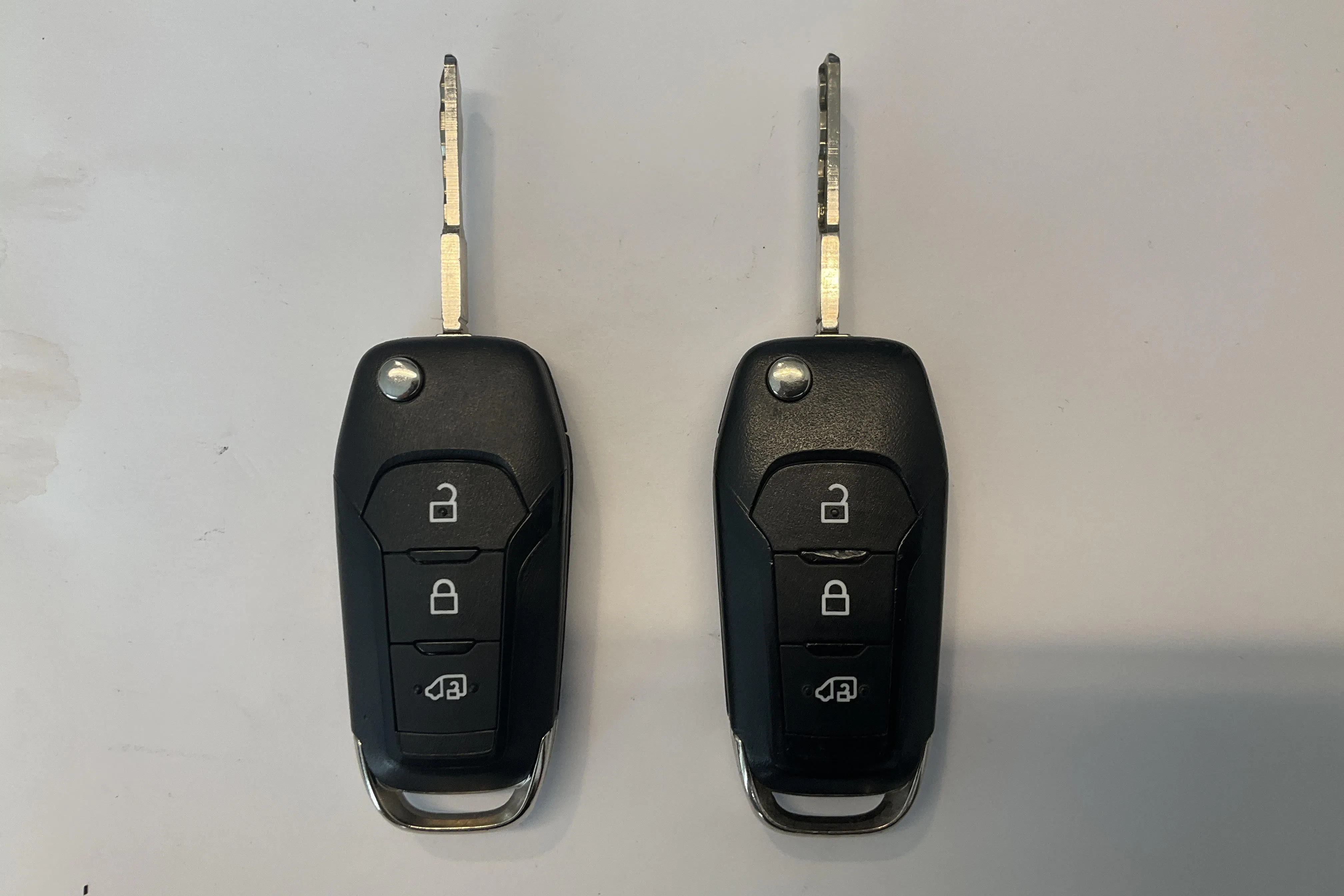 Presentation photo 15 of 15: Ford Transit Connect 1.5 EcoBlue (100hk) - 100 520 km - Automatic - white - 2022