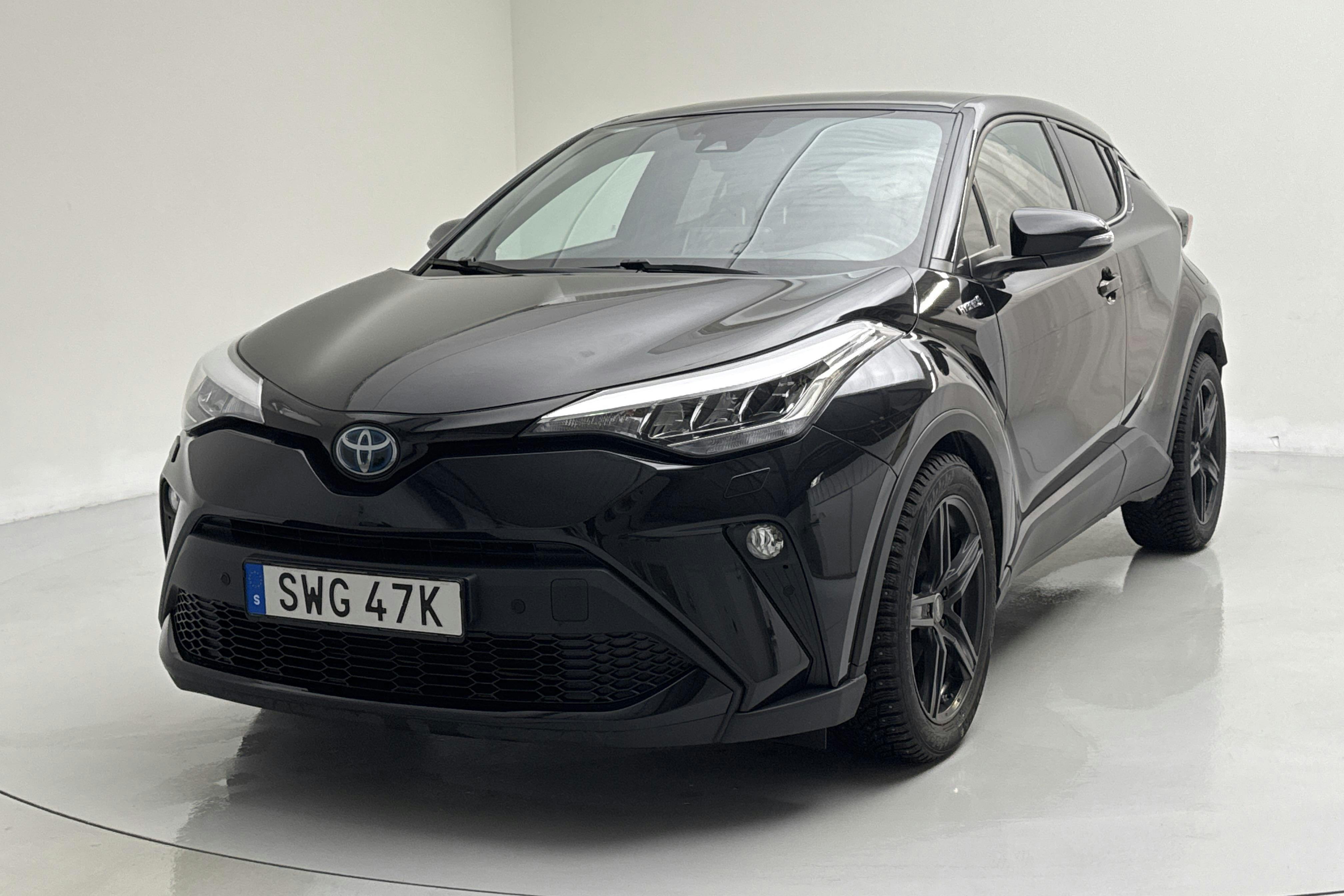 Presentation photo 1 of 14: Toyota C-HR 1.8 HSD (122hk) - 77 500 km - Automatic - black - 2021