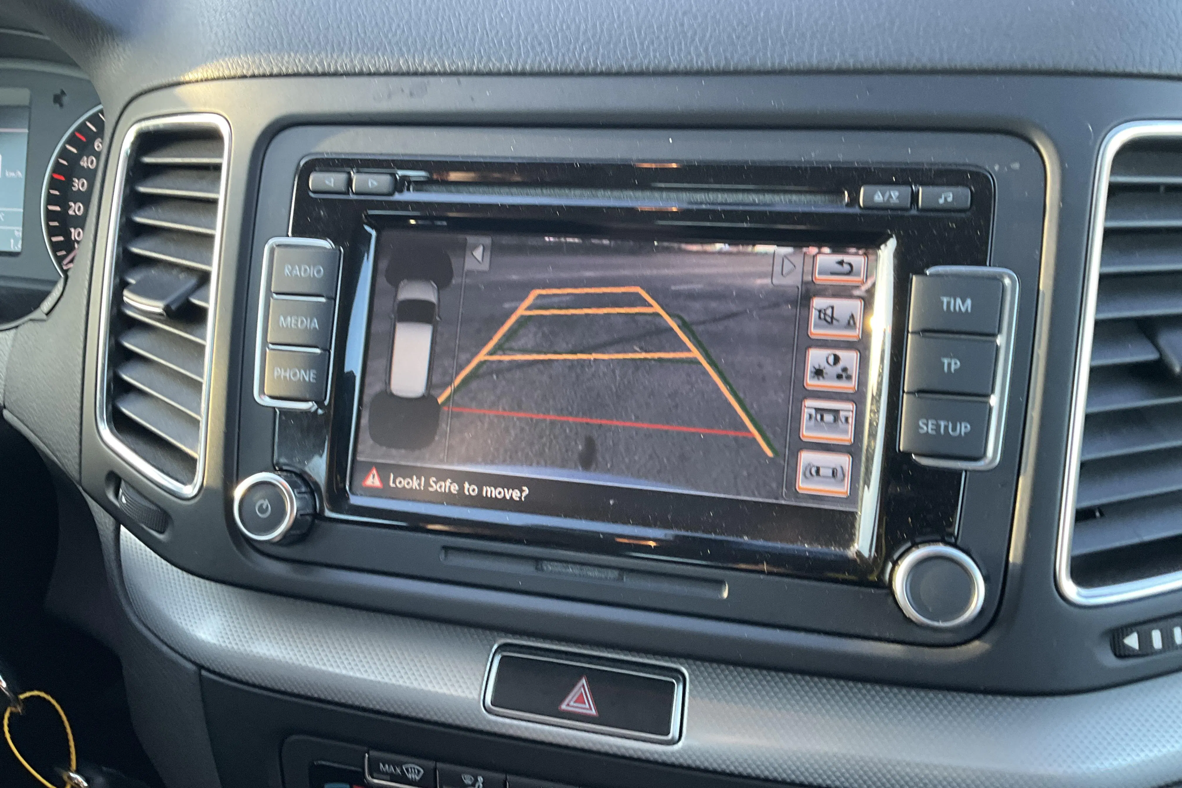 Presentation photo 16 of 16: VW Sharan 1.4 TSI BlueMotion Technology (150hk) - 183 430 km - Manual - silver - 2011