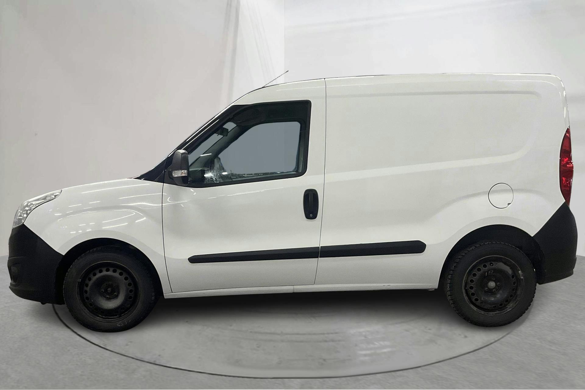 Presentationsfoto 2 av 12: Opel Combo 1.3 CDTI Skåp (90hk) - 8 007 mil - Manuell - vit - 2013