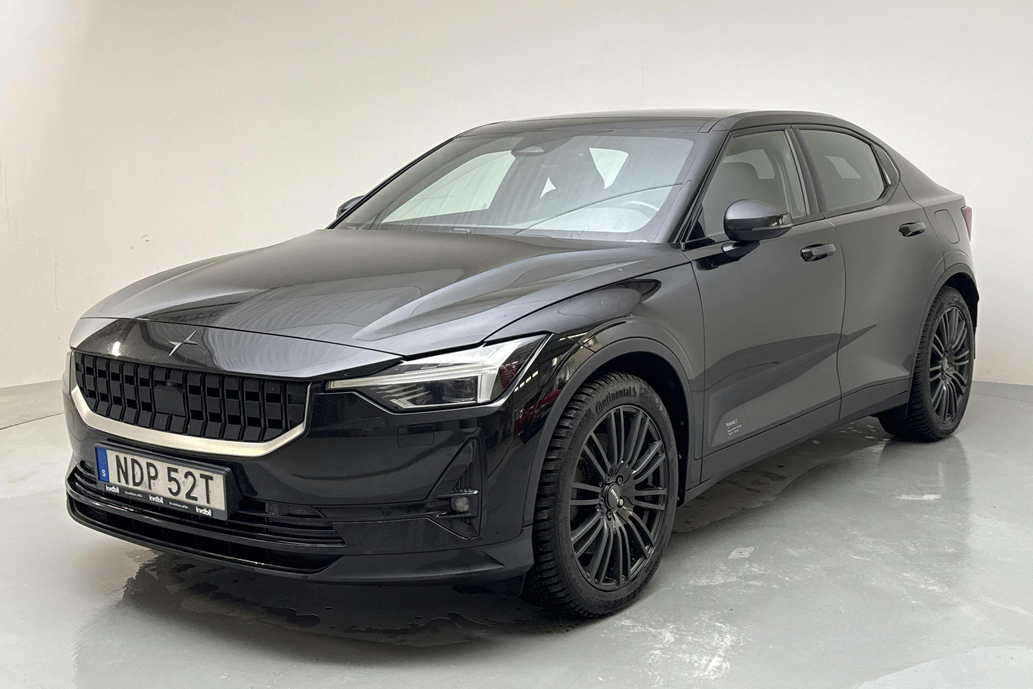 Presentation photo 1 of 17: Polestar 2 Long range Dual motor (408hk) - 258 020 km - Automatic - black - 2021