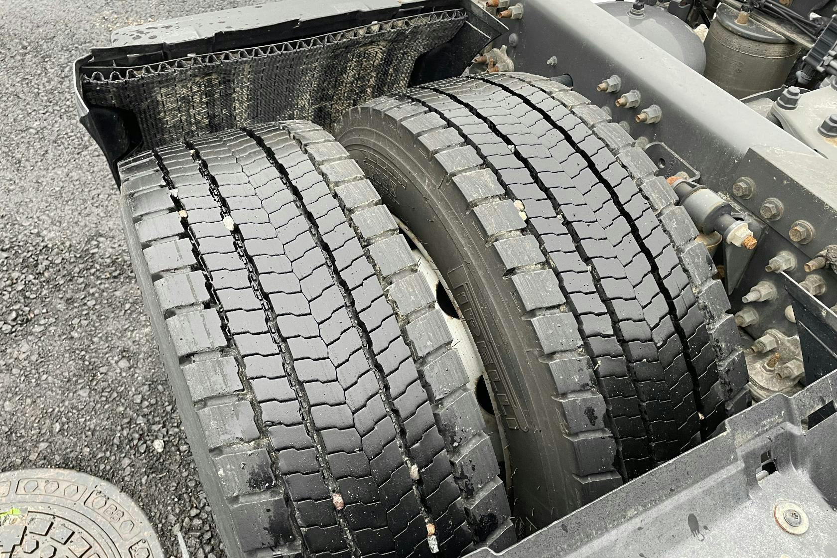 Präsentationsfoto 56 von 56: VOLVO FH420 - 4 908 487 Kilometer - Verkaufsautomat - Weiß - 2019