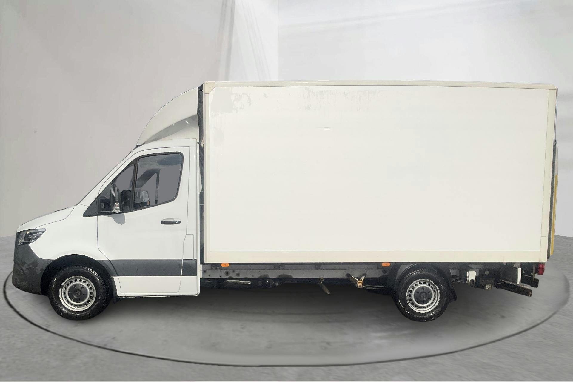 Präsentationsfoto 2 von 13: Mercedes Sprinter 316 CDI Volymskåp RWD (163hk) - 38 130 Kilometer - Verkaufsautomat - Weiß - 2019