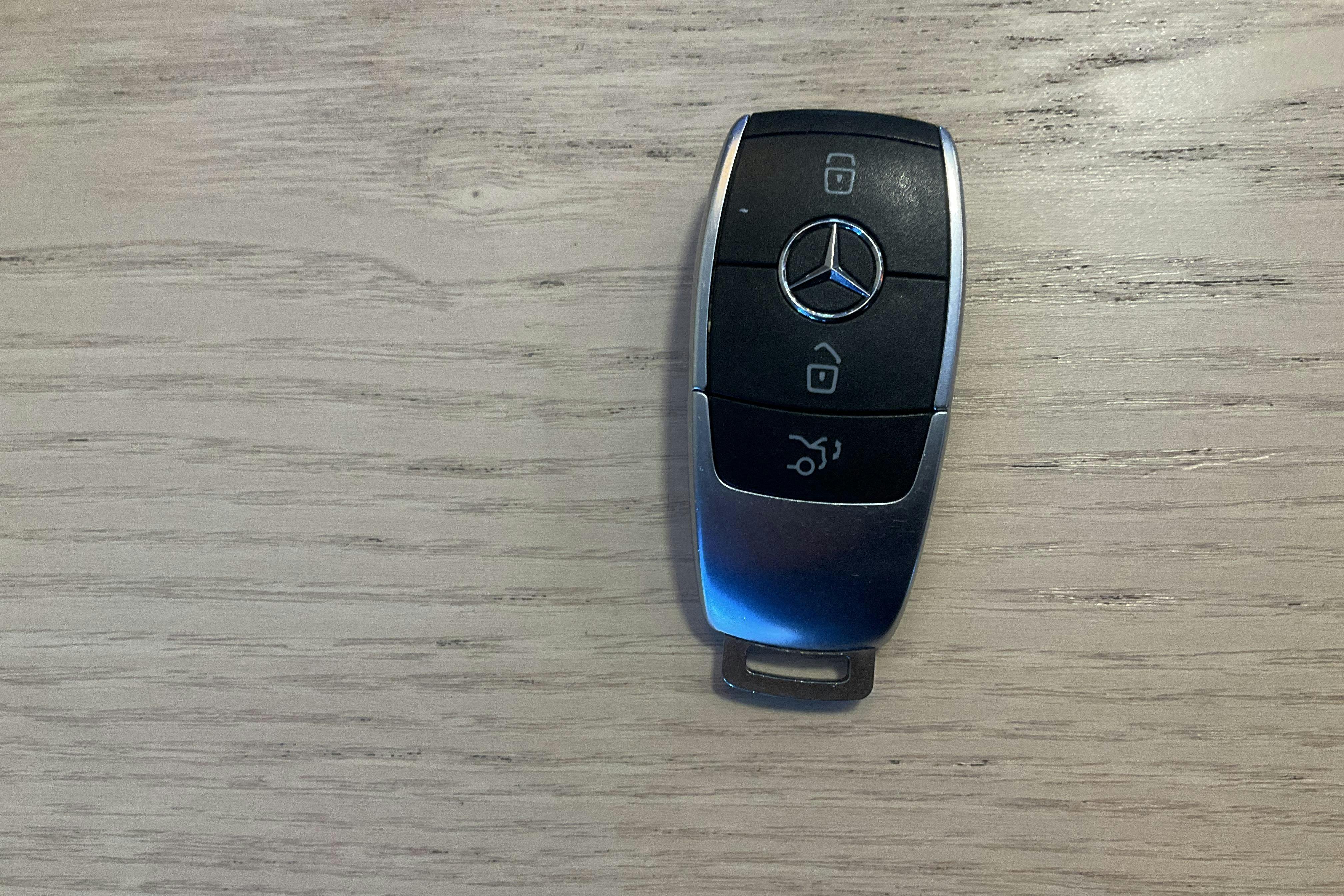 Presentation photo 19 of 19: Mercedes CLA 180 Shooting Brake X118 (136hk) - 138 070 km - Automatic - black - 2021