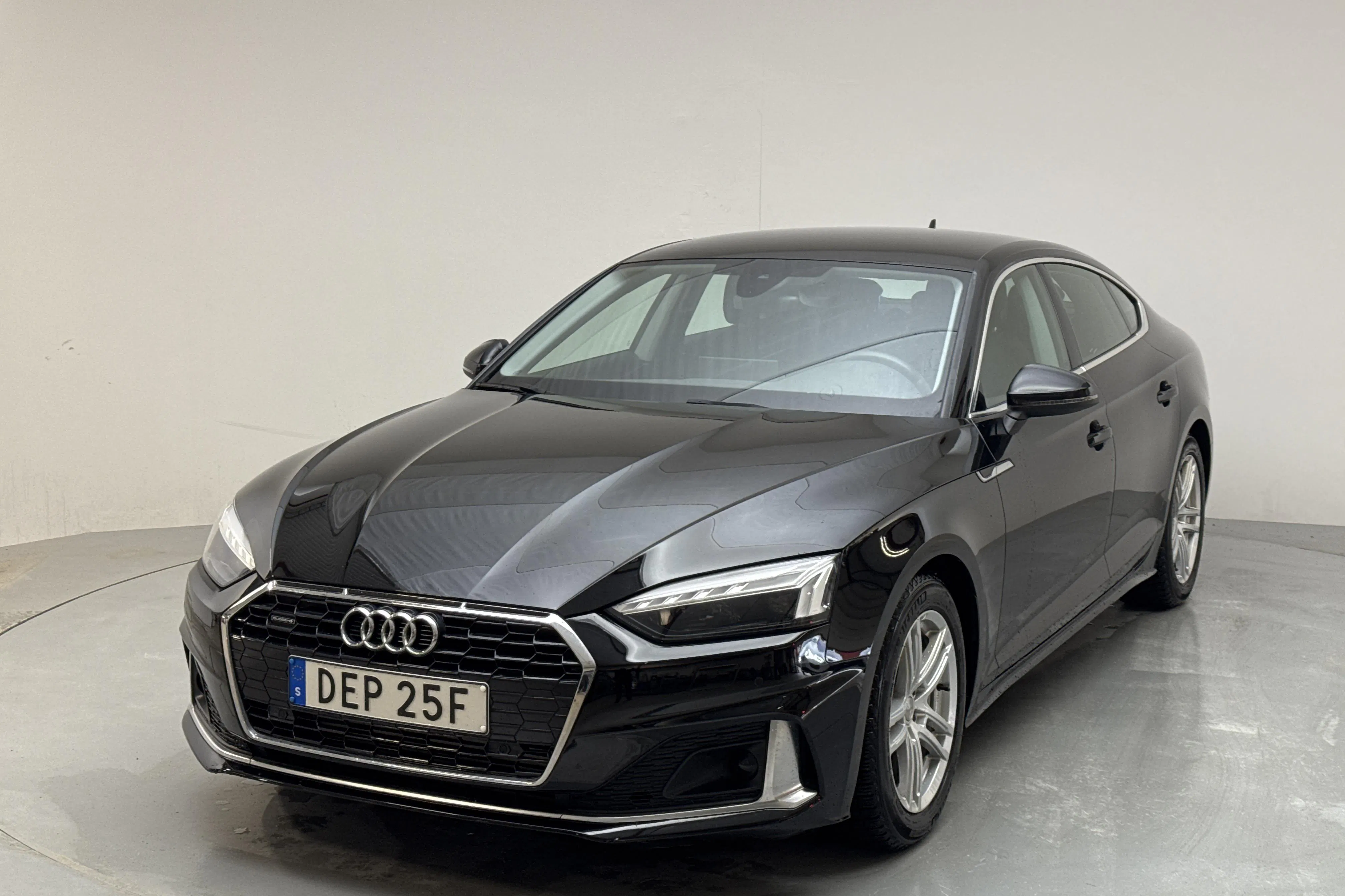 Presentation photo 1 of 14: Audi A5 Sportback 45 TFSI quattro (265hk) - 43 020 km - Automatic - black - 2021