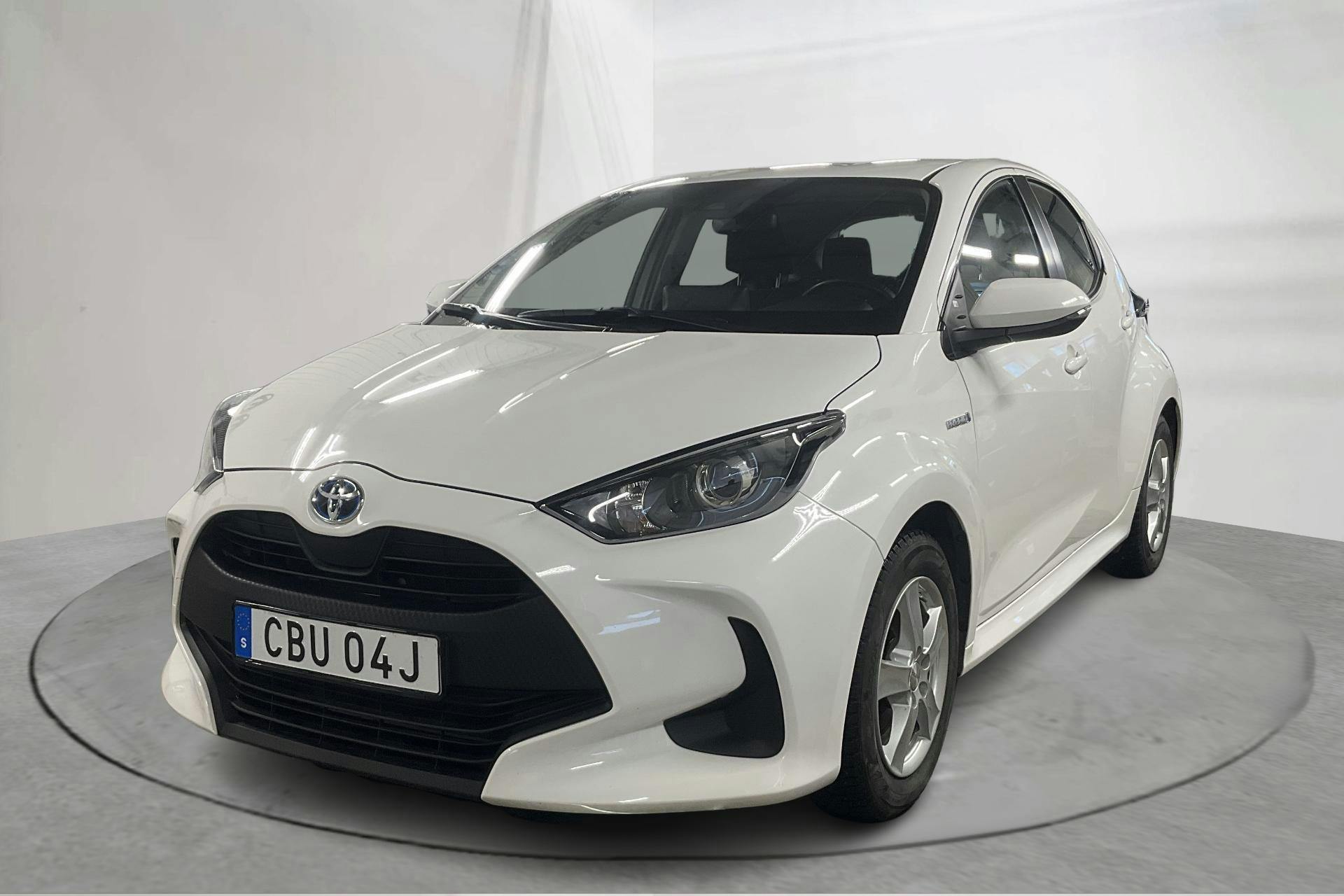 Presentation photo 1 of 16: Toyota Yaris 1.5 Hybrid 5dr (116hk) - 40 490 km - Automatic - white - 2020