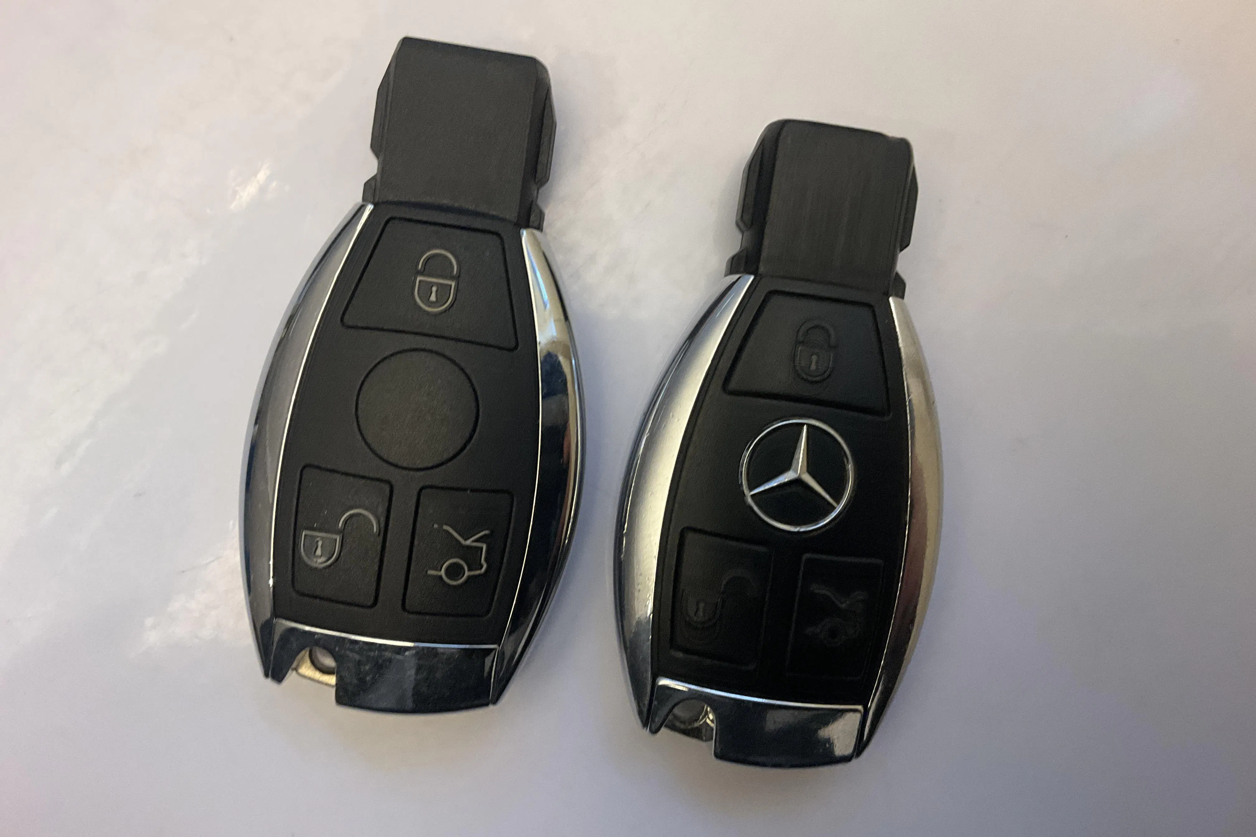 Presentation photo 19 of 19: Mercedes SLK 200 R172 (184hk) - 140 080 km - Automatic - gray - 2013