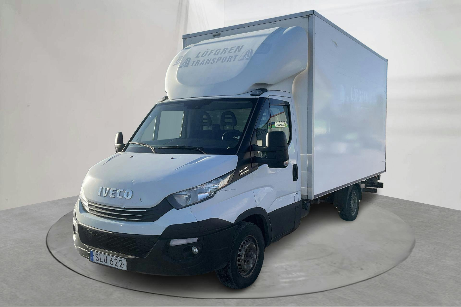 Presentationsfoto 1 av 13: Iveco Daily 35 2.3 (156hk) - 34 854 mil - Automat - vit - 2017