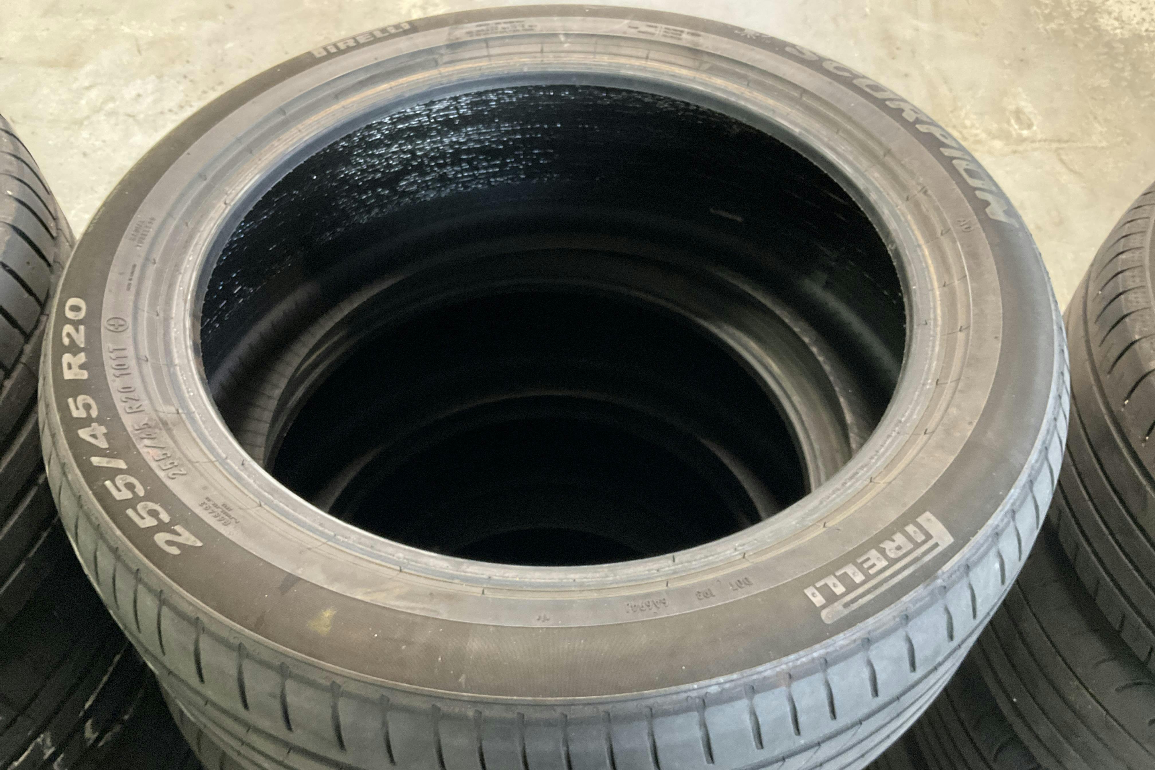 Presentationsfoto 16 av 16: VW ID.4 GTX 77kWh AWD (299hk) - 7 211 mil - Automat - svart - 2022