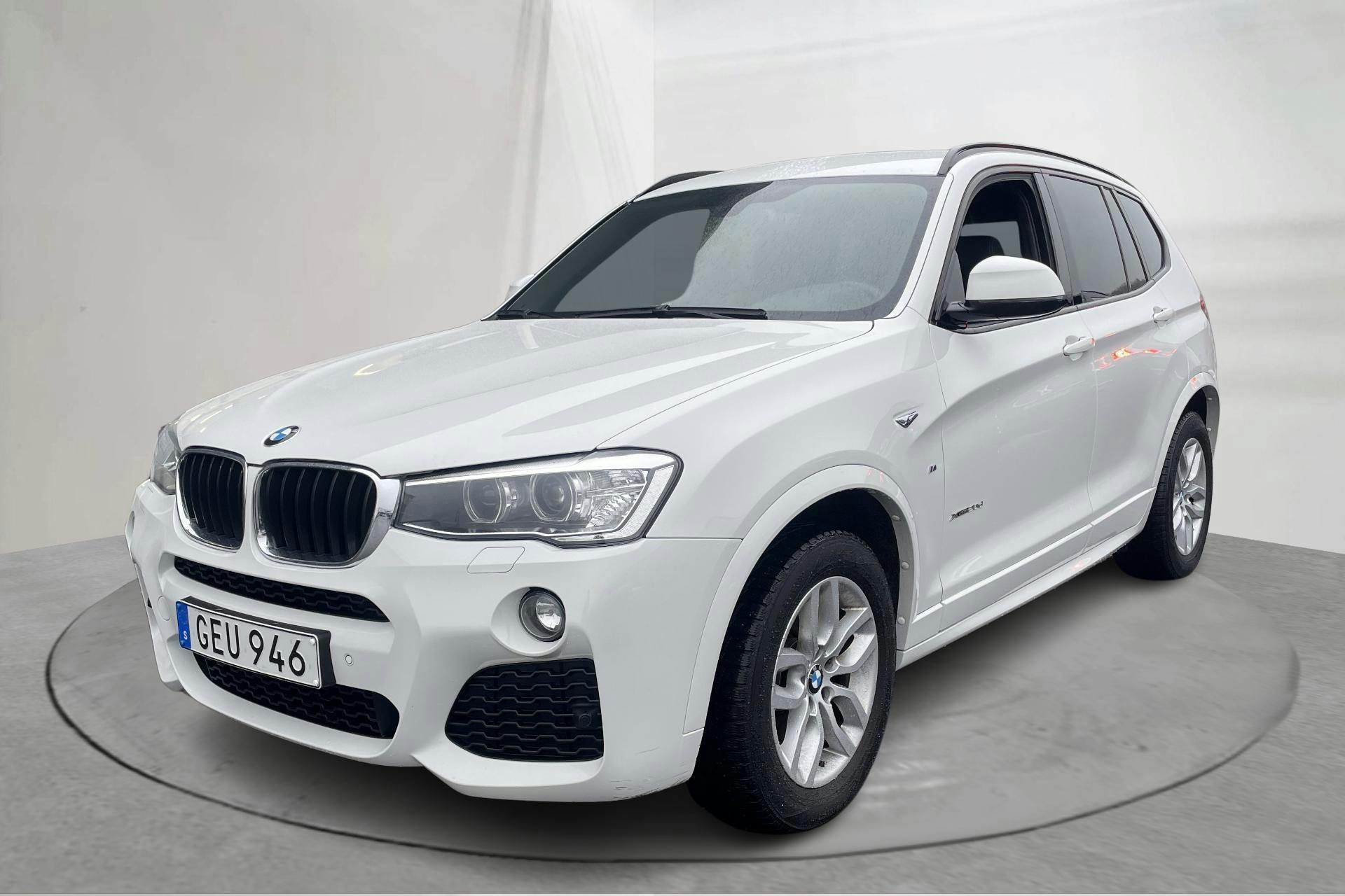 Presentationsfoto 1 av 13: BMW X3 xDrive20d, F25 (190hk) - 9 101 mil - Automat - vit - 2017