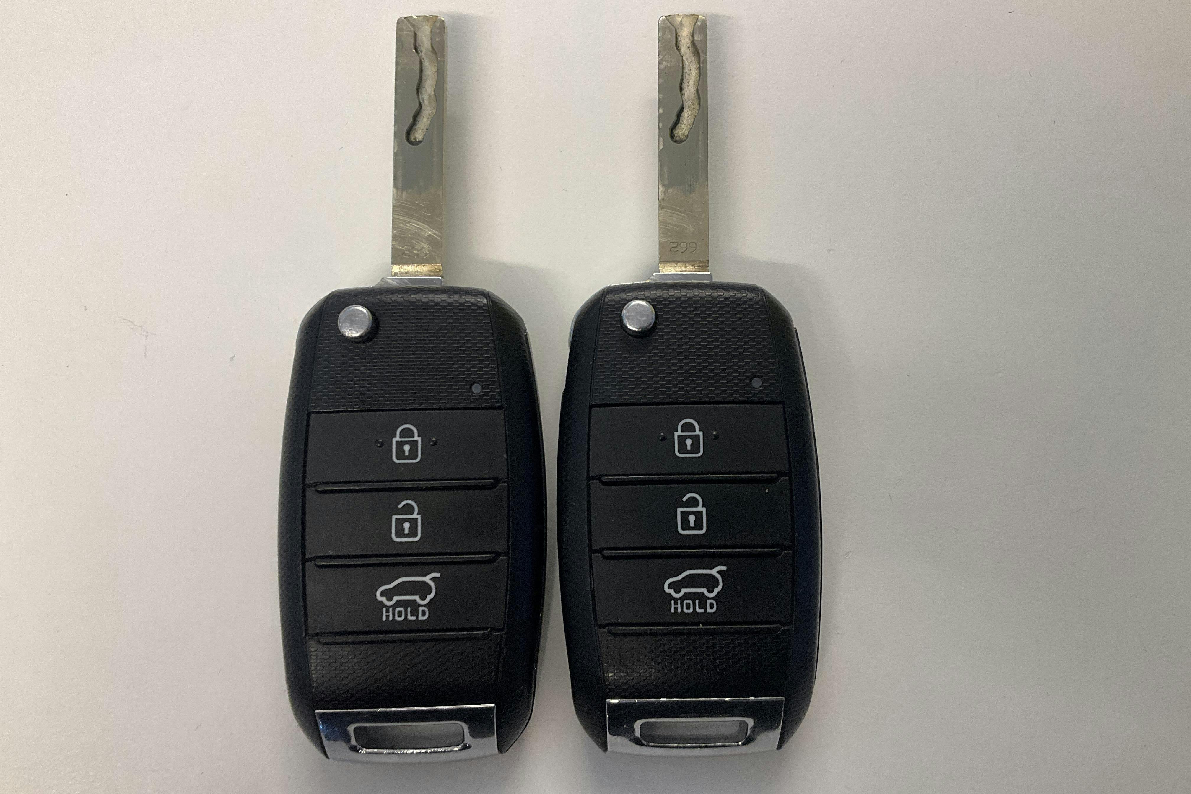 Presentationsfoto 17 av 17: KIA Picanto 1.0 DPI (67hk) - 2 332 mil - Automat - grå - 2023