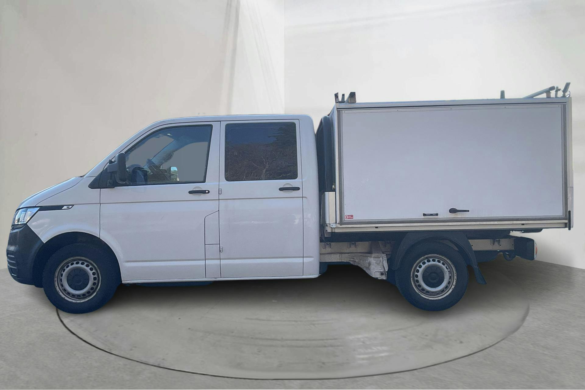 Presentationsfoto 2 av 14: VW Transporter T6 2.0 TDI BMT 4MOTION (150hk) - 16 302 mil - Manuell - vit - 2020