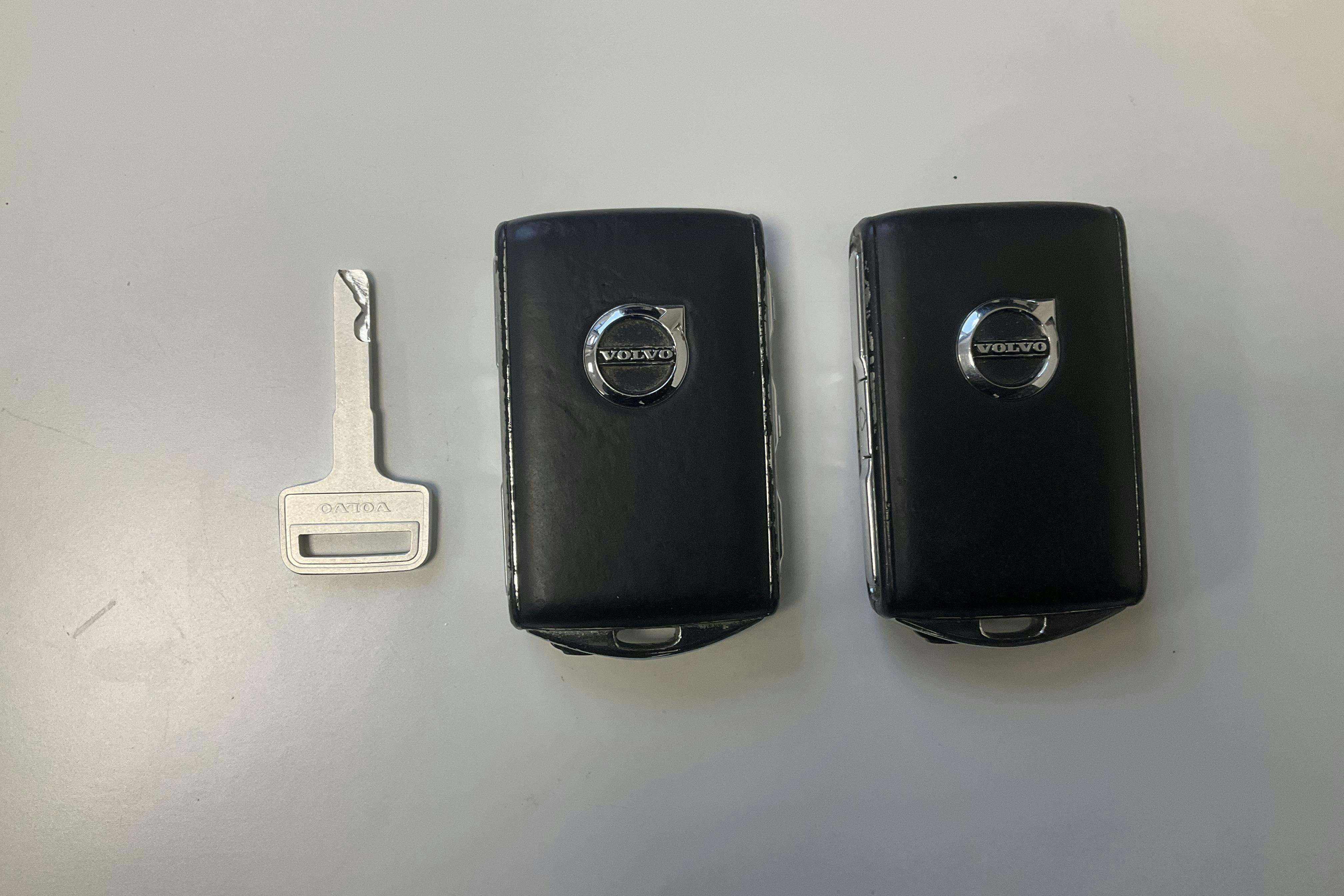 Presentation photo 24 of 24: Volvo V60 T6 AWD (310hk) - 133 430 km - Automatic - white - 2019