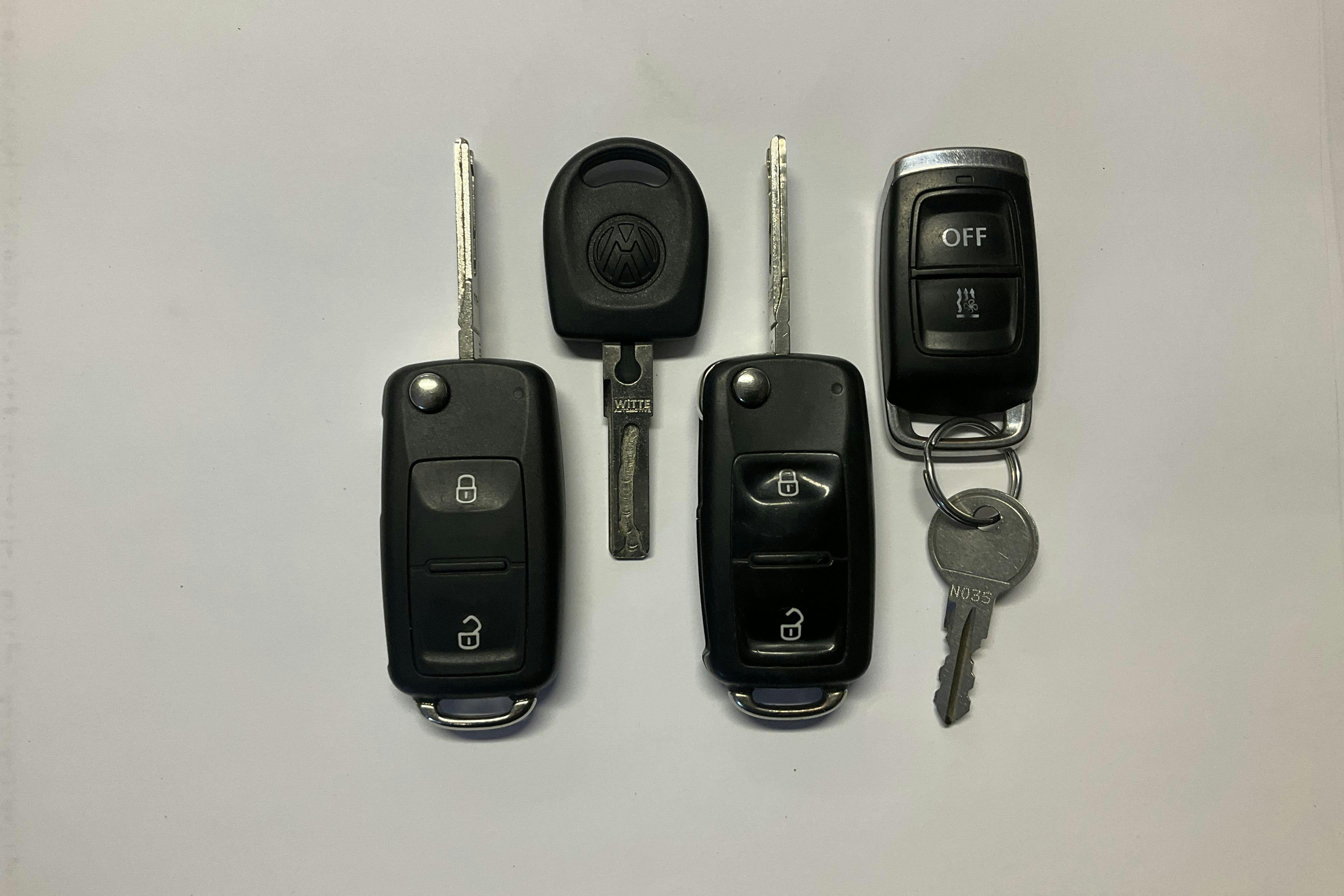 Presentation photo 16 of 16: VW Transporter T6 2.0 TDI BMT Skåp 4MOTION (150hk) - 197 330 km - Manual - white - 2018