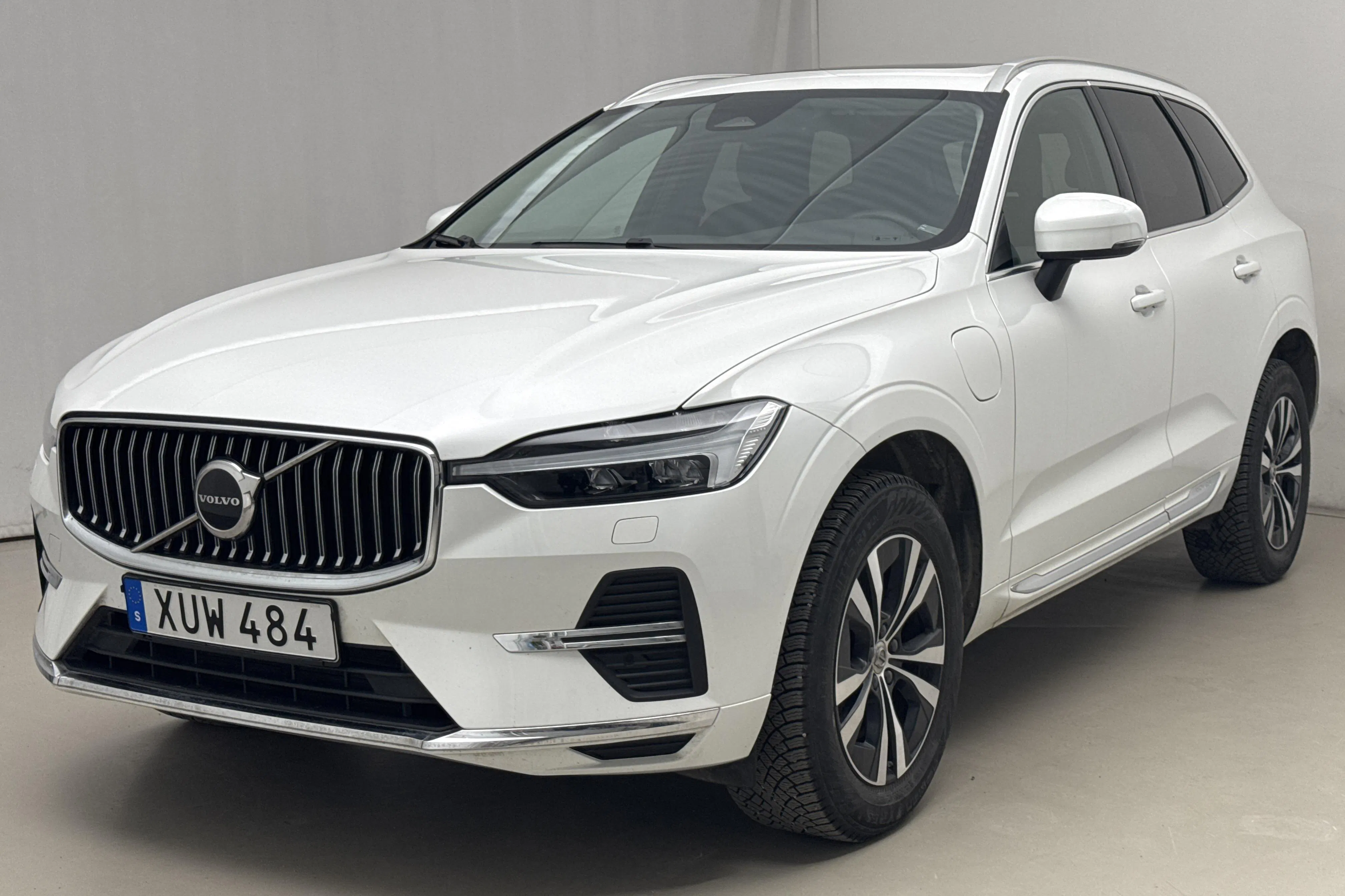 Volvo XC60 T6 AWD Recharge (350hk)