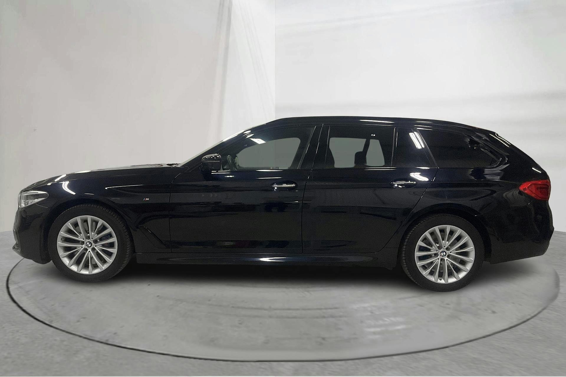 Presentation photo 2 of 23: BMW 540i xDrive Touring, G31 (340hk) - 226 980 km - Automatic - black - 2018