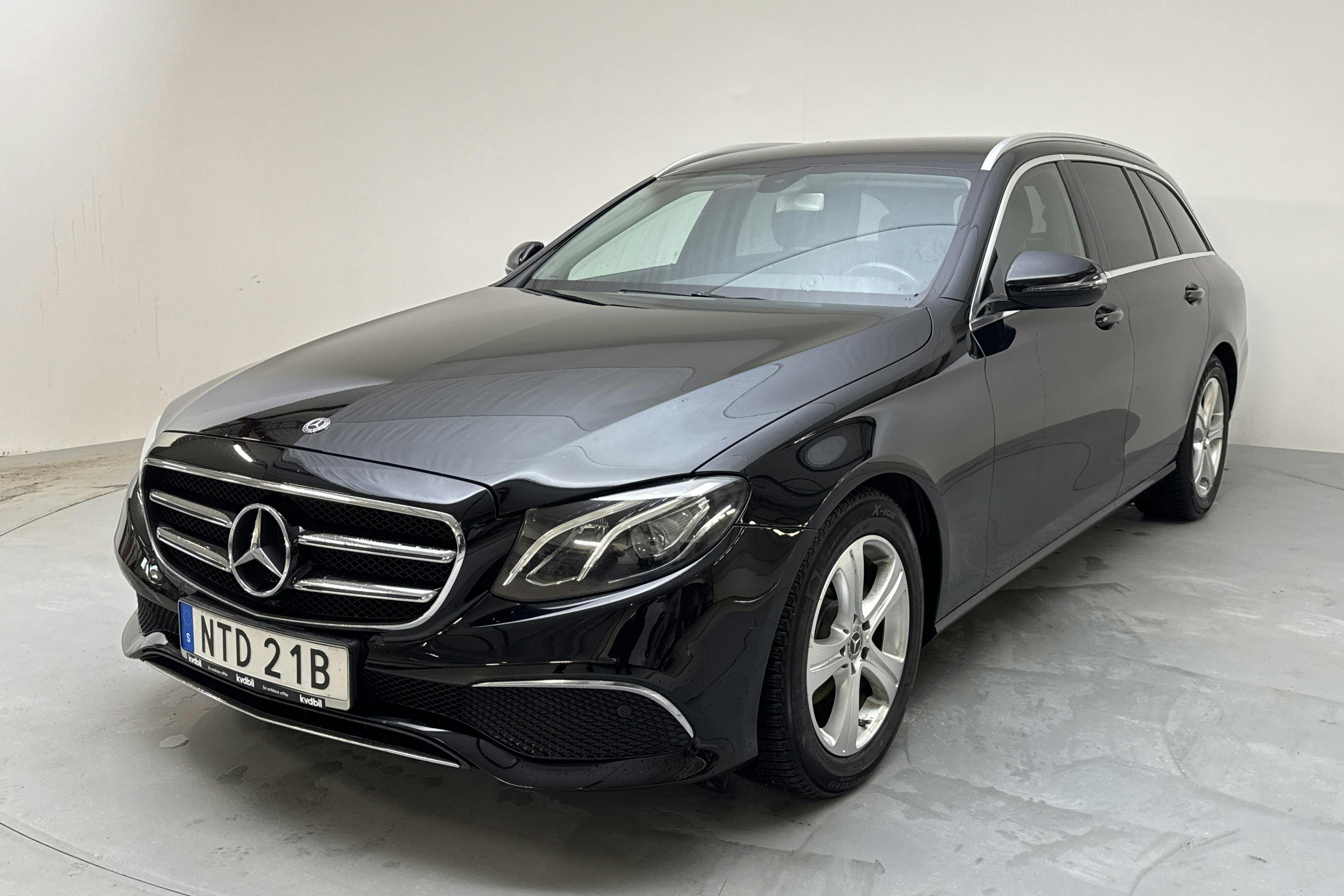 Esitlusfoto 1 aadressil 14: Mercedes E 220 d HVO Kombi S213 (163hk) - 265 140 km - Automaatne - must - 2020
