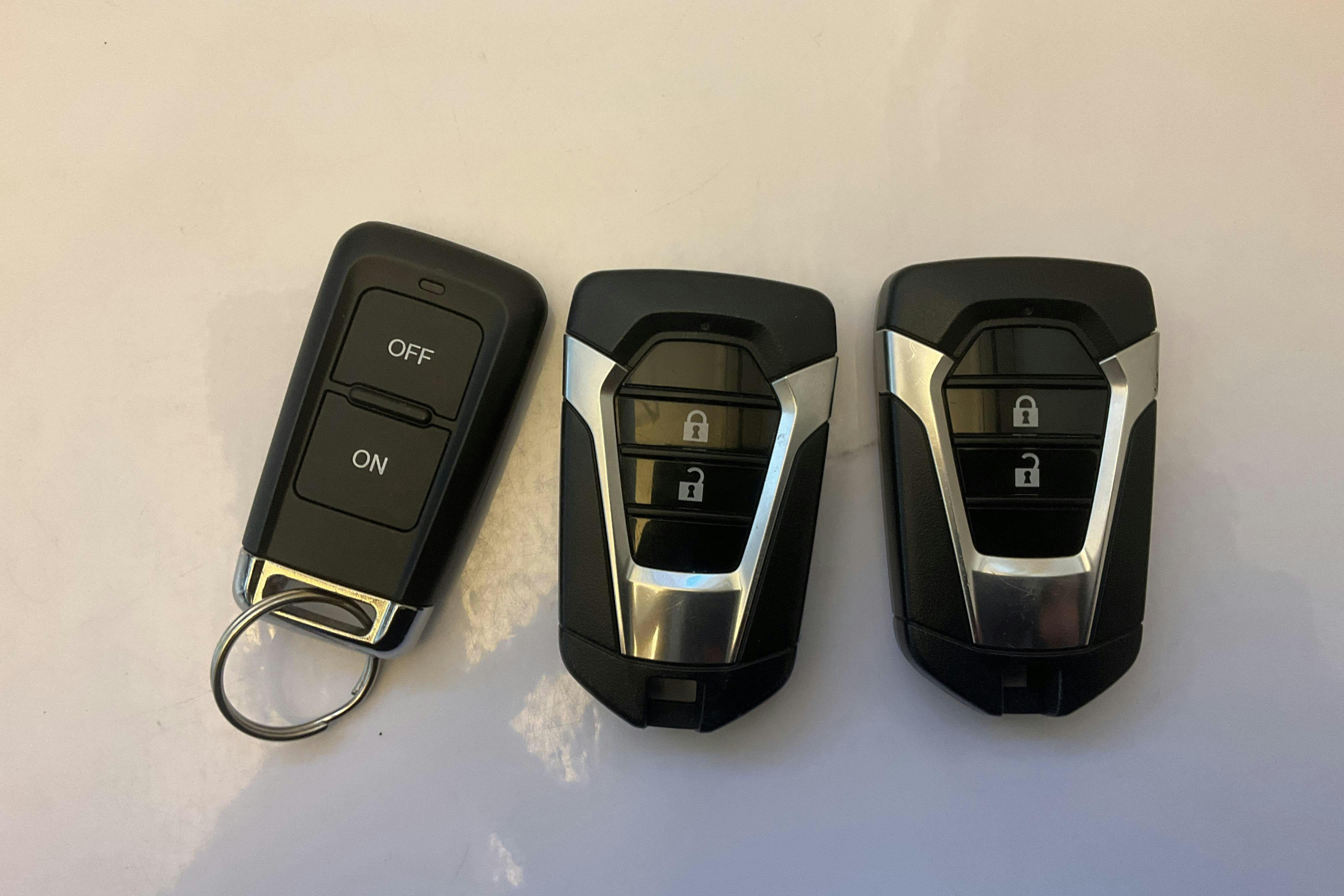 Presentation photo 14 of 14: Isuzu D-MAX 1.9 DDI 4WD (164hk) - 47 370 km - Automatic - gray - 2023