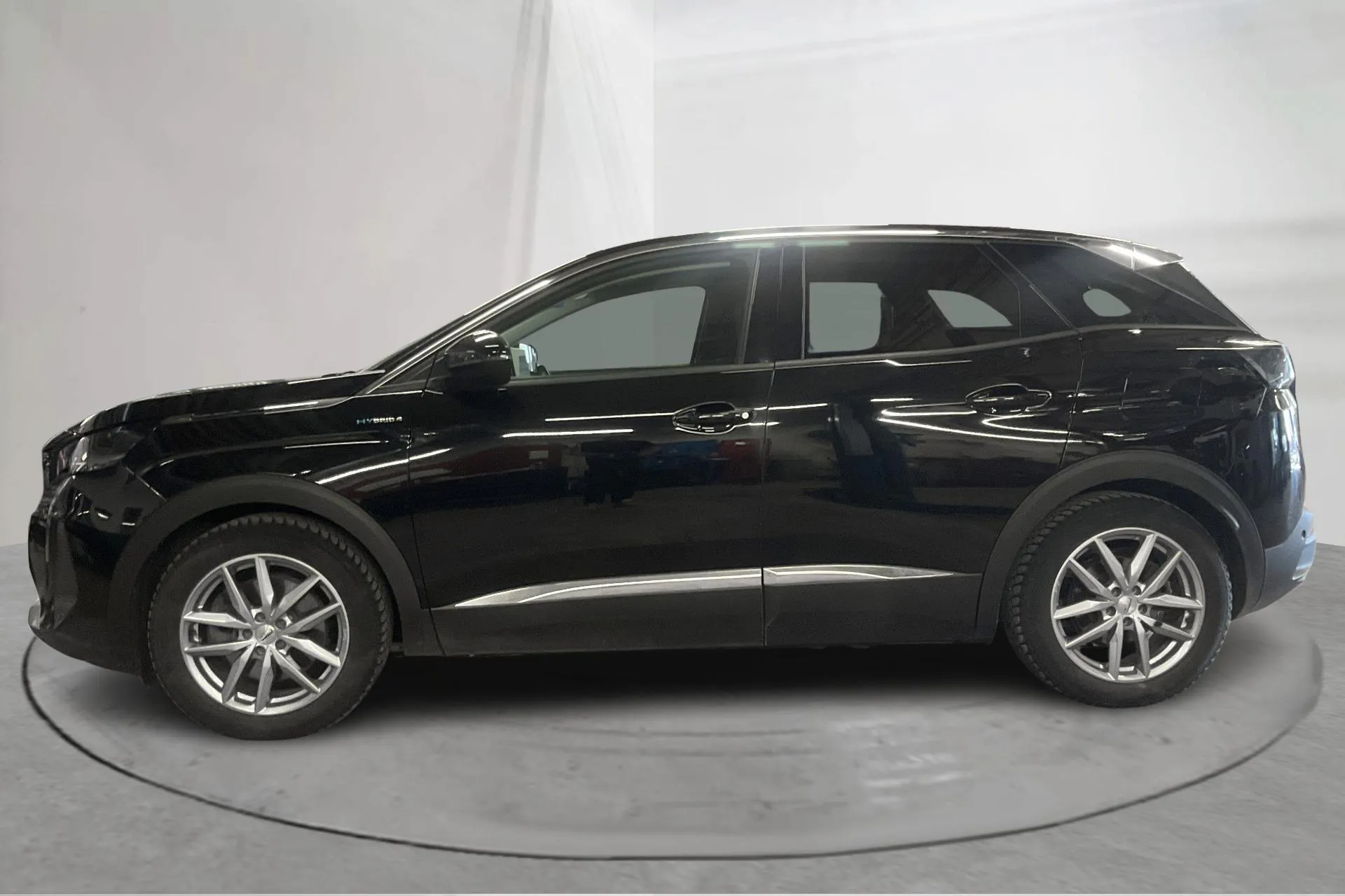 Presentation photo 2 of 19: Peugeot 3008 1.6 Plug-in Hybrid 4 (300hk) - 77 690 km - Automatic - black - 2022