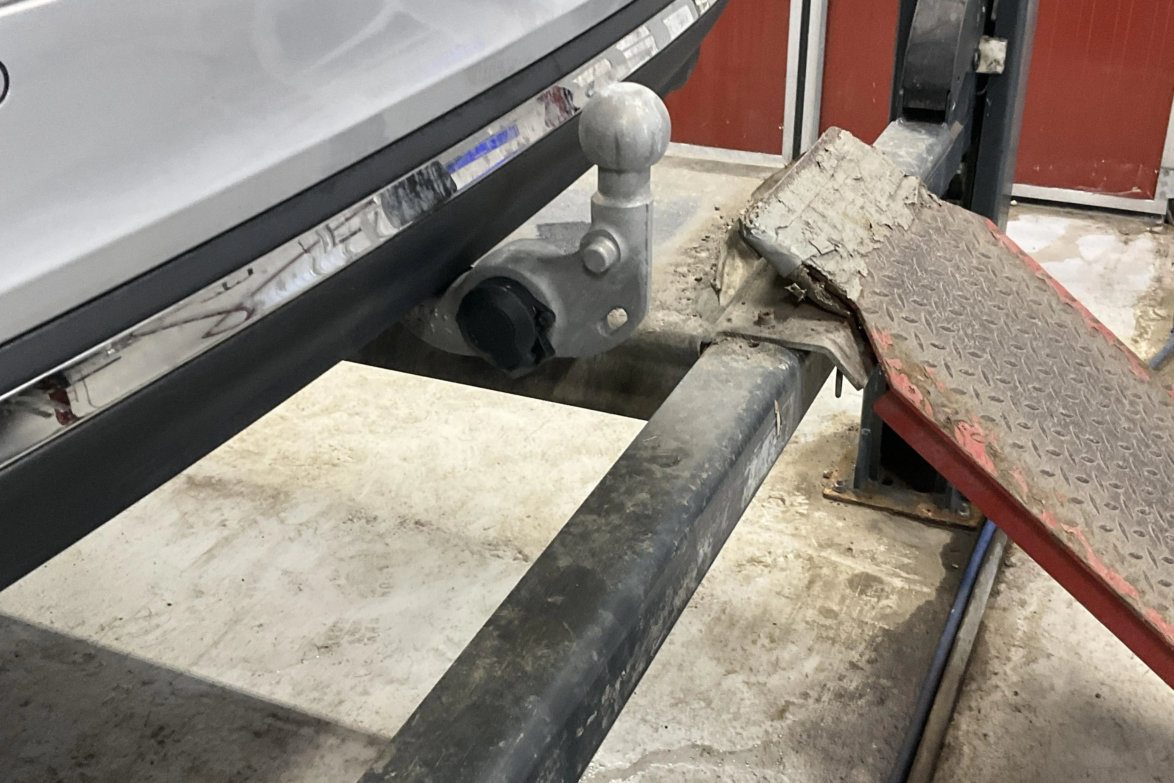 Presentationsfoto 17 av 17: Volvo V60 T6 AWD Recharge (350hk) - 4 979 mil - Automat - silver - 2024