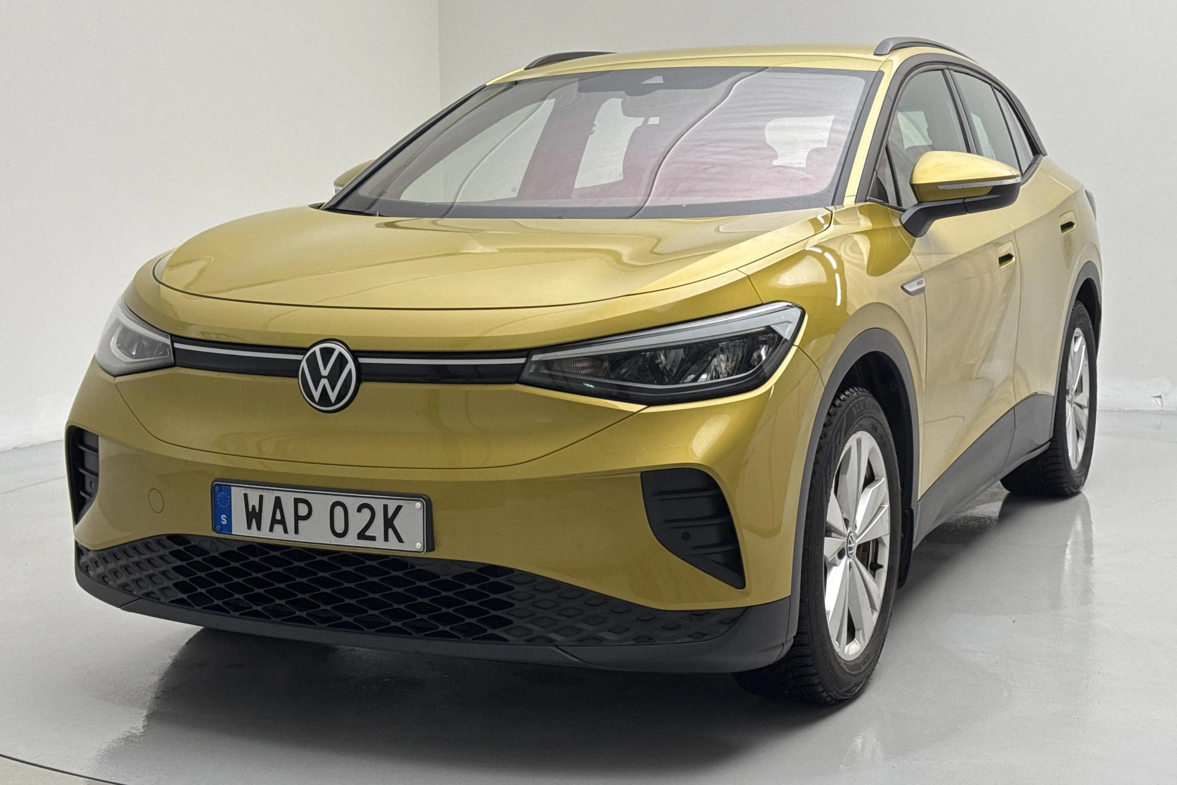 Presentationsfoto 1 av 15: VW ID.4 77kWh (204hk) - 8 993 mil - Automat - gul - 2021