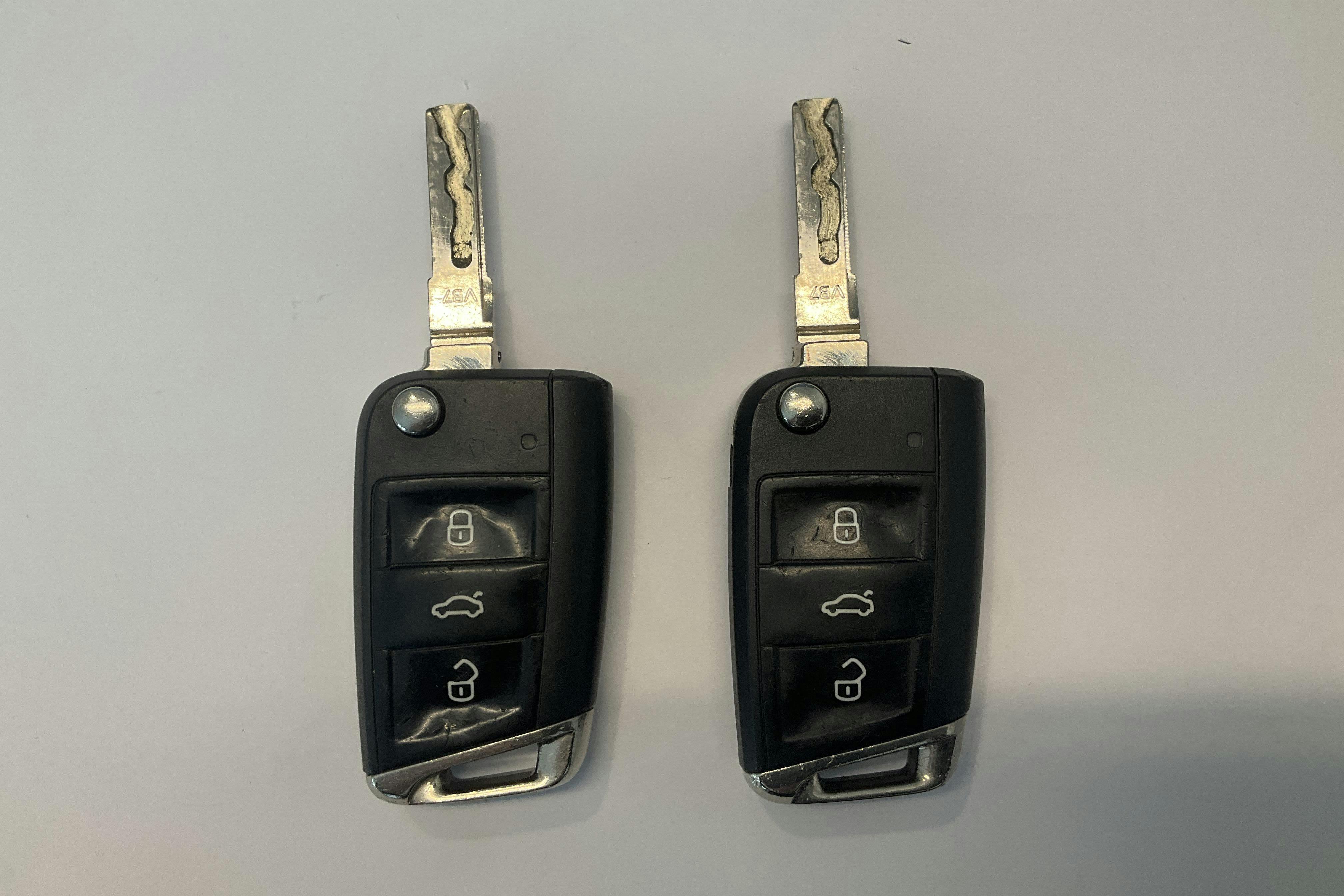 Presentation photo 13 of 13: VW Golf VII 1.4 TSI Sportscombi (140hk) - 176 490 km - Manual - gray - 2015