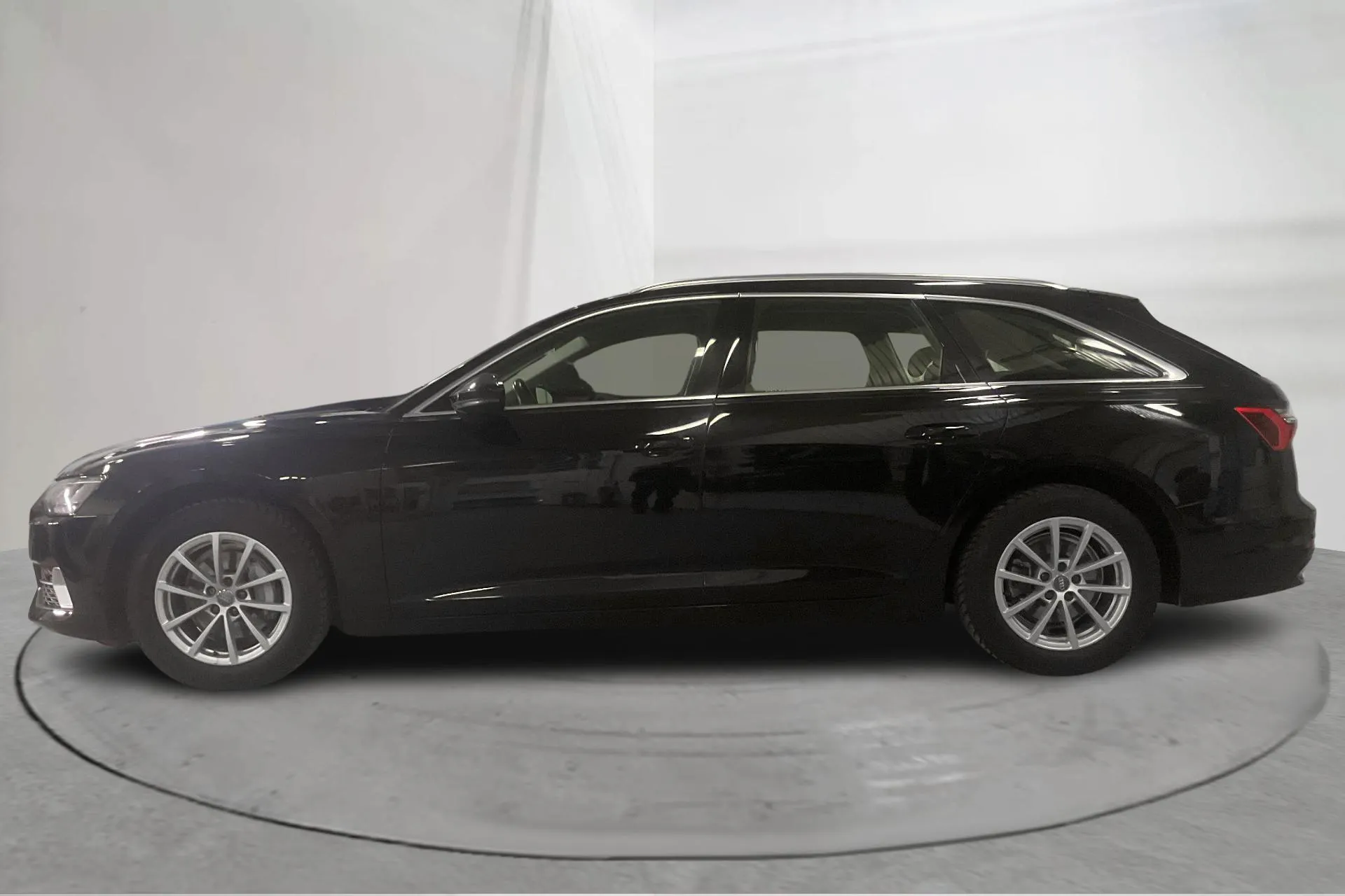 Presentation photo 2 of 16: Audi A6 Avant 40 TDI (204hk) - 174 070 km - Automatic - black - 2021