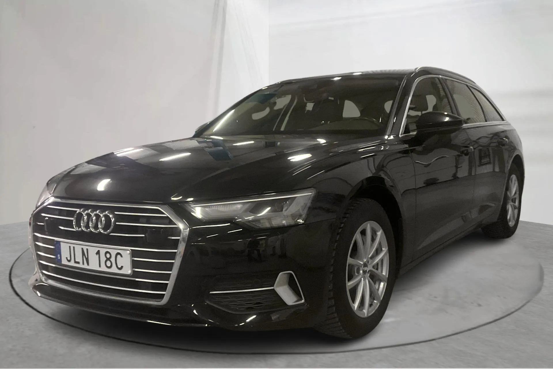 Presentation photo 1 of 16: Audi A6 Avant 40 TDI (204hk) - 174 070 km - Automatic - black - 2021