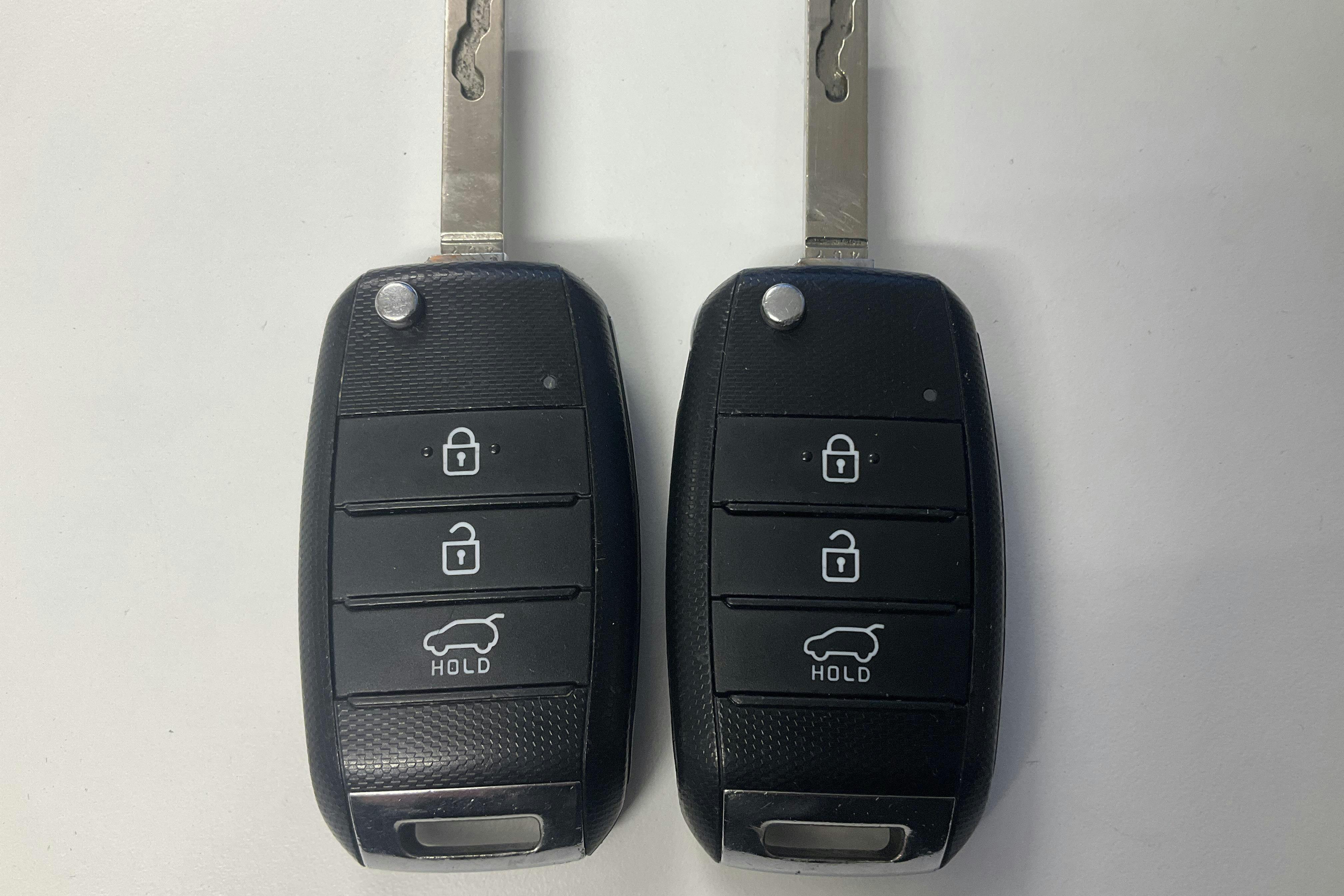 Presentation photo 19 of 19: KIA Niro Hybrid 1.6 (141hk) - 78 060 km - Automatic - black - 2017