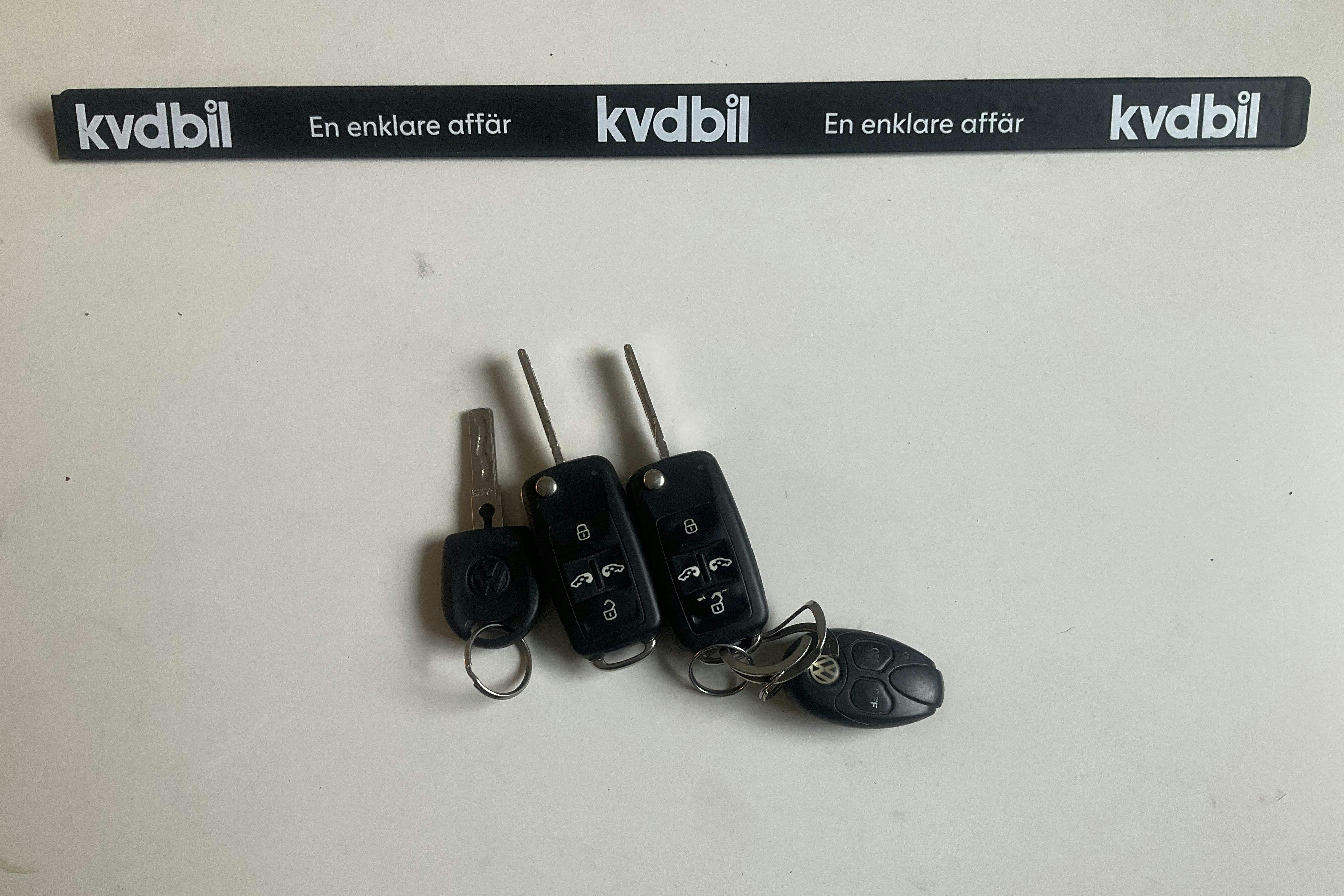 Presentation photo 17 of 17: VW Multivan T5 2.0 TDI 4MOTION (140hk) - 350 270 km - Manual - white - 2014