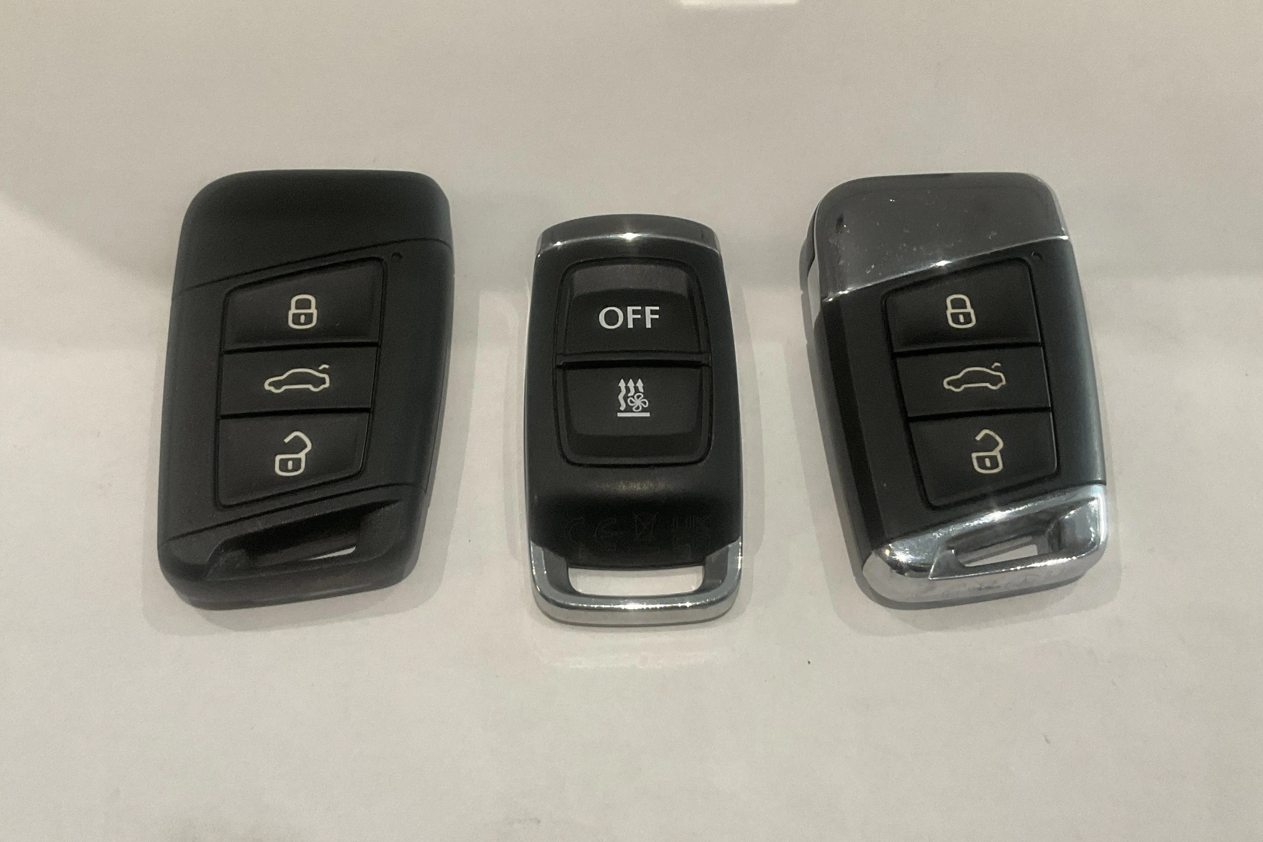 Presentationsfoto 17 av 17: VW Passat Alltrack 2.0 TDI Sportscombi 4Motion (200hk) - 9 321 mil - Automat - grå - 2023