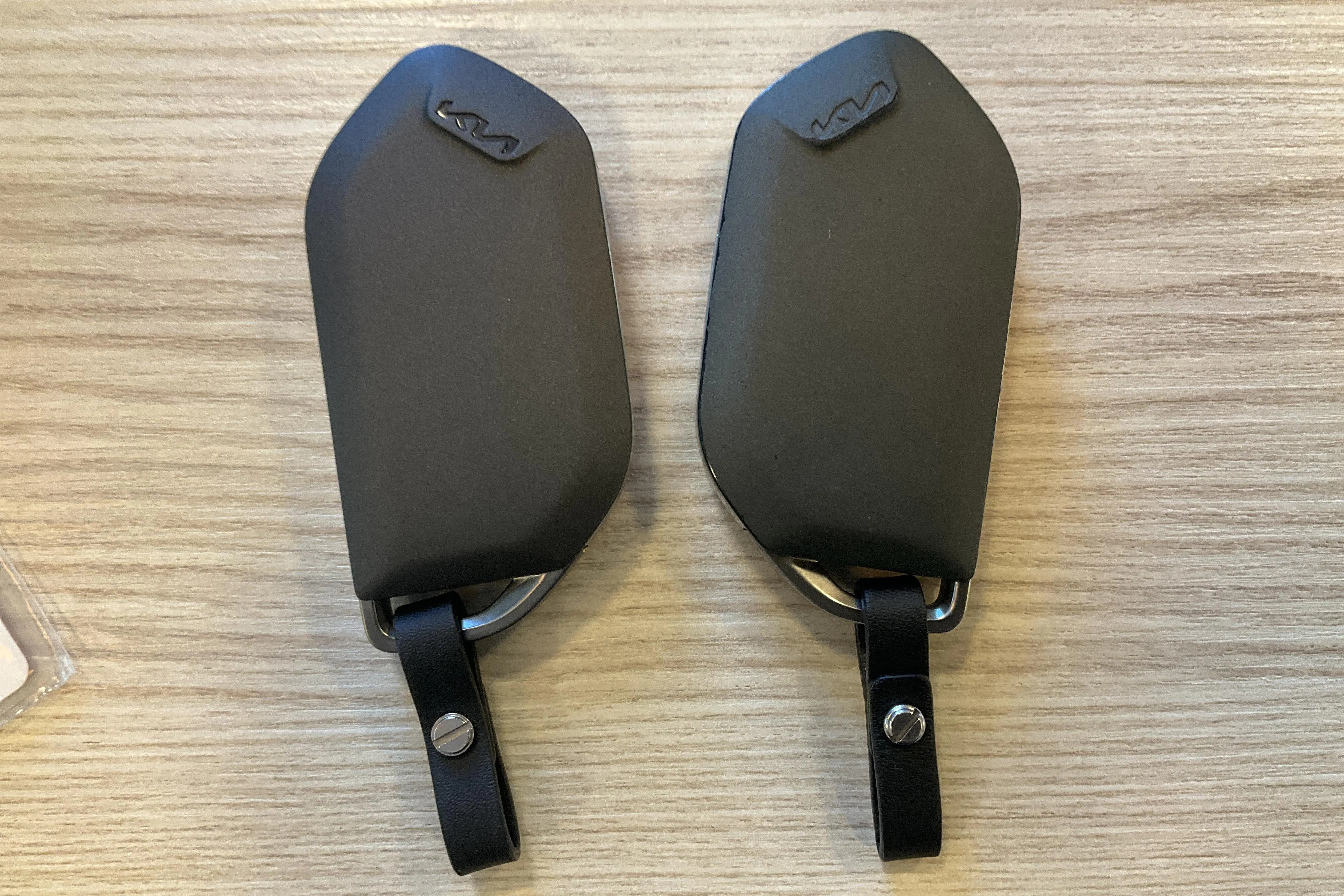 Presentation photo 20 of 20: KIA Sorento 1.6 T-GDi Plug-in Hybrid AWD (265hk) - 22 900 km - Automatic - gray - 2025