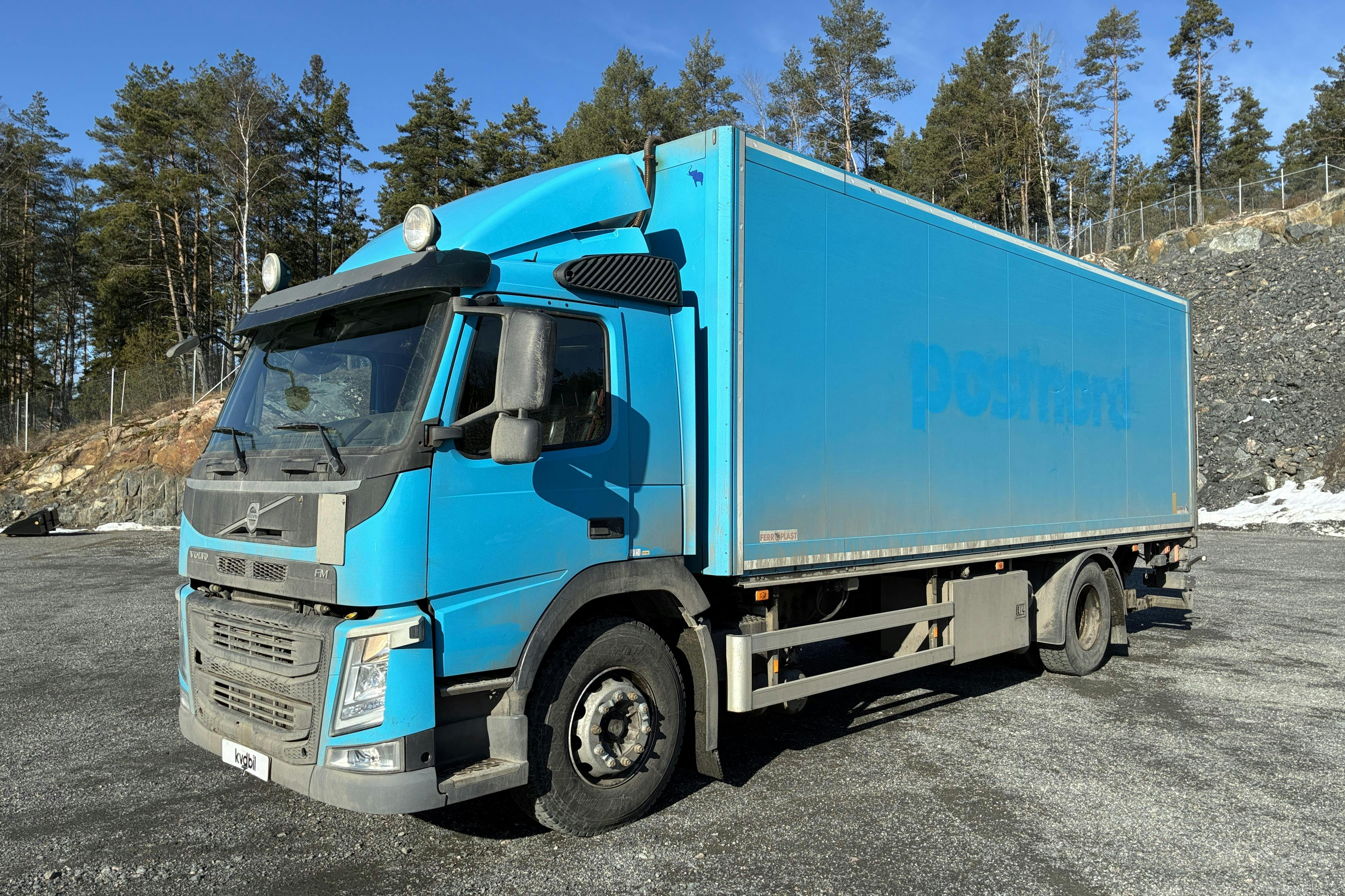 Presentation photo 1 of 124: VOLVO FM340 - 916 920 km - Automatic - Light Blue - 2016