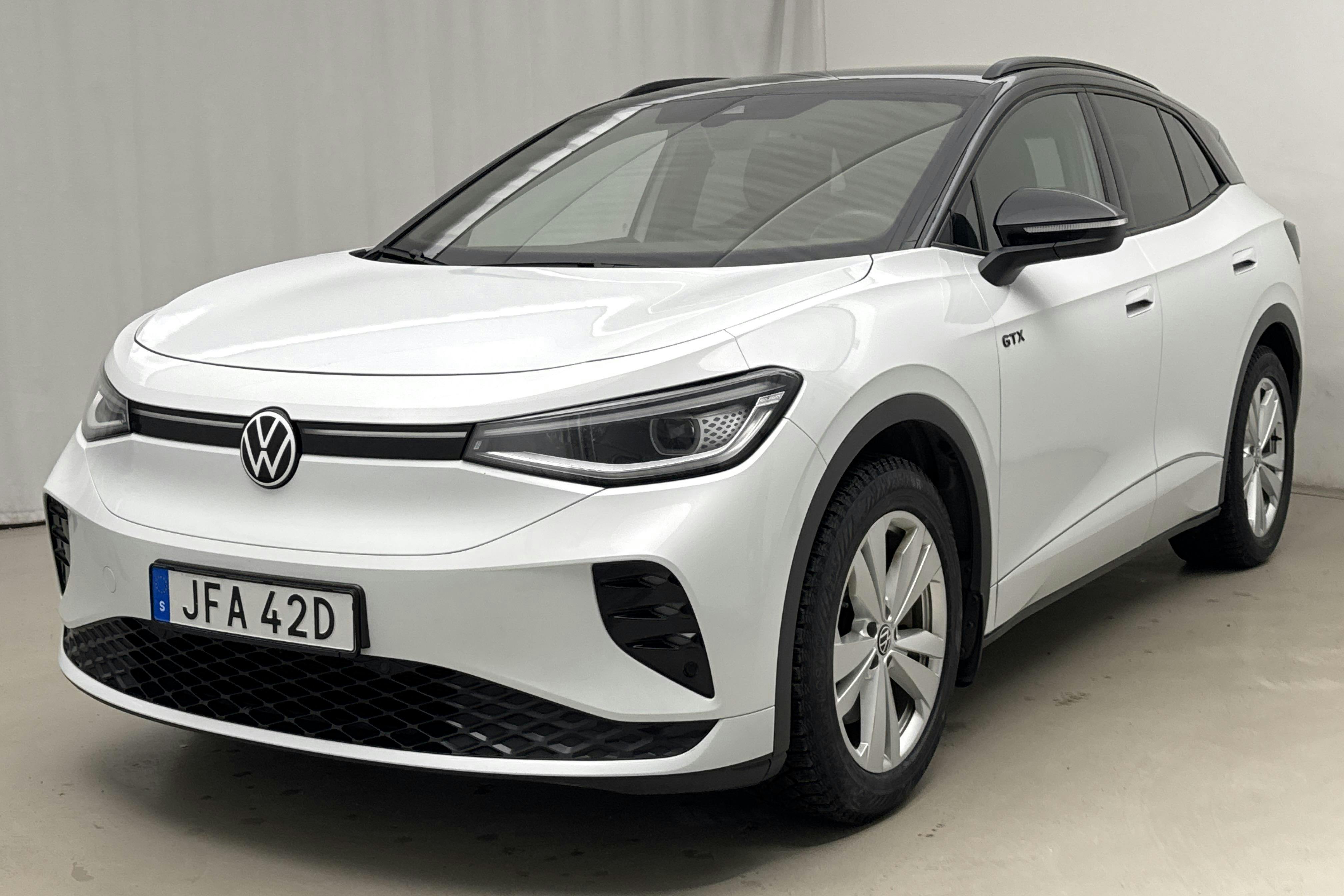 Presentation photo 1 of 21: VW ID.4 GTX 77kWh AWD (299hk) - 107 710 km - Automatic - white - 2023