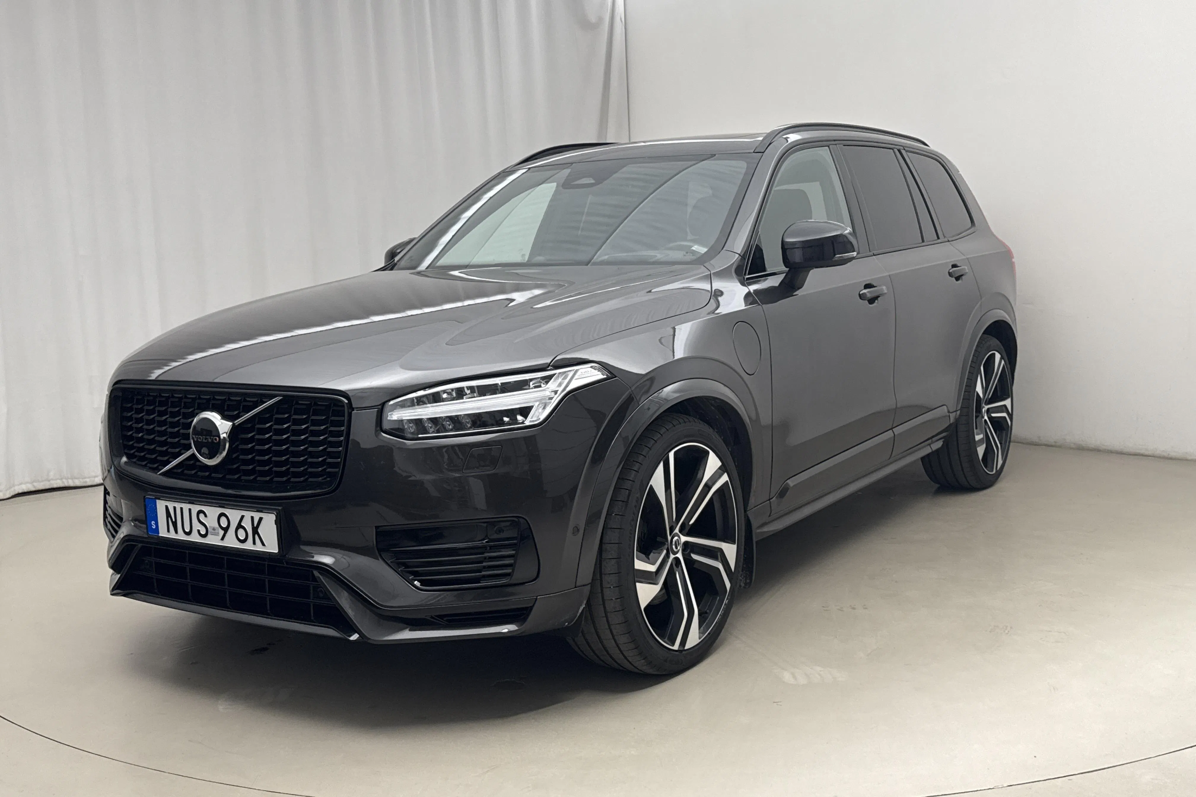 Volvo XC90 T8 AWD Recharge (455hk)
