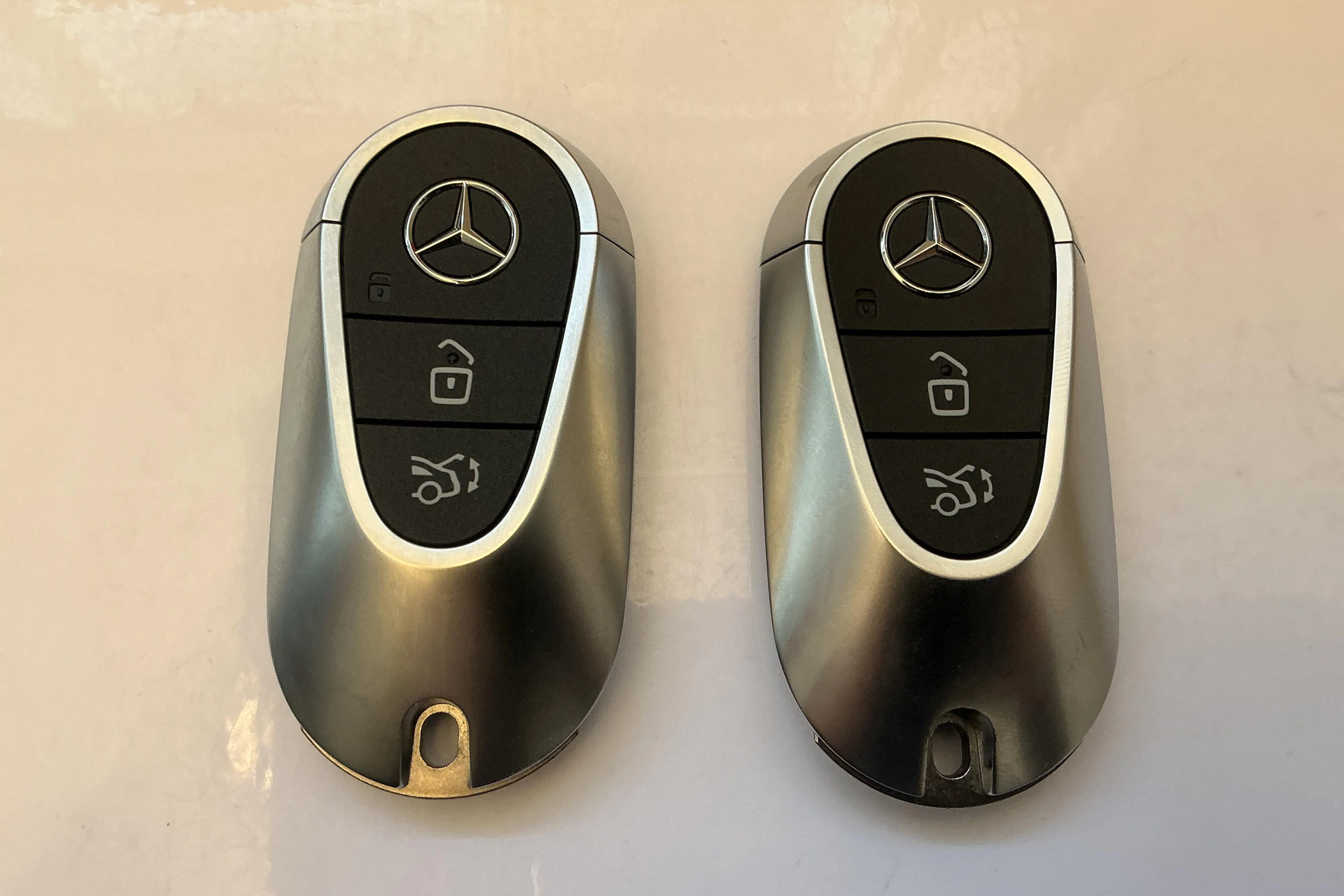 Presentation photo 16 of 16: Mercedes EQE 350+ V295 (292hk) - 32 680 km - Automatic - silver - 2025