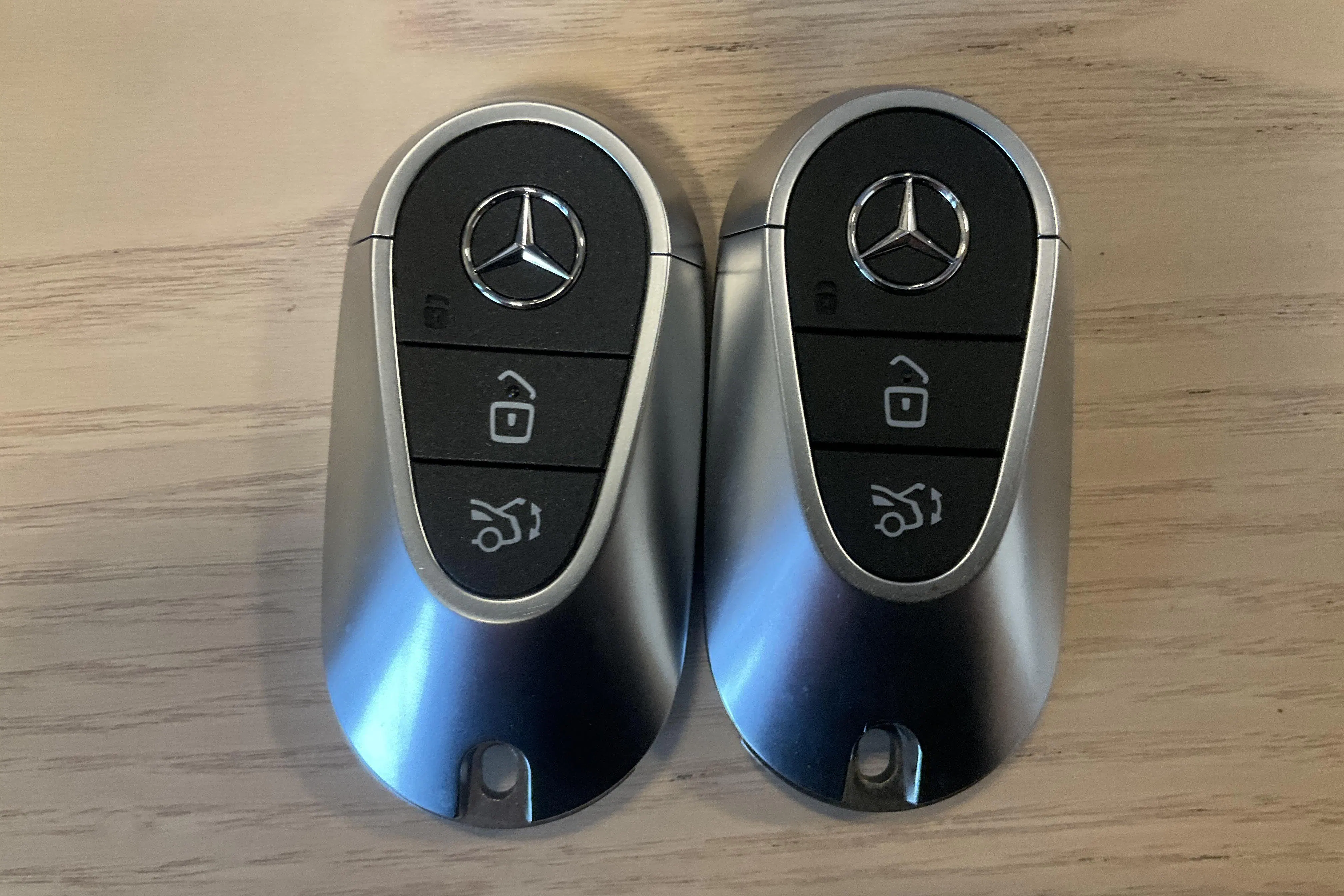 Presentation photo 24 of 24: Mercedes EQE 350+ V295 (292hk) - 28 730 km - Automatic - silver - 2025