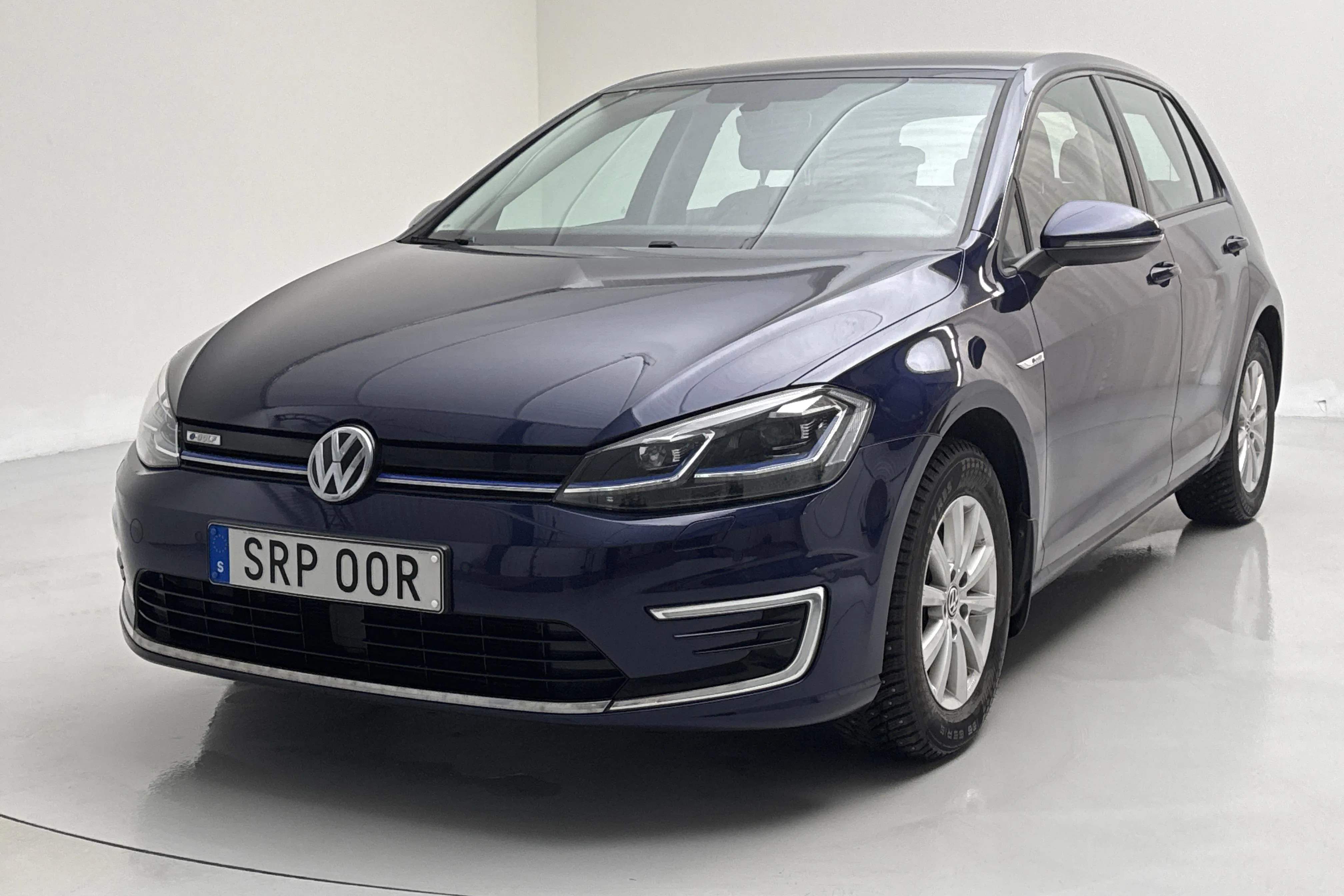 Presentation photo 1 of 17: VW e-Golf VII 5dr (136hk) - 81 390 km - Automatic - Dark Blue - 2020