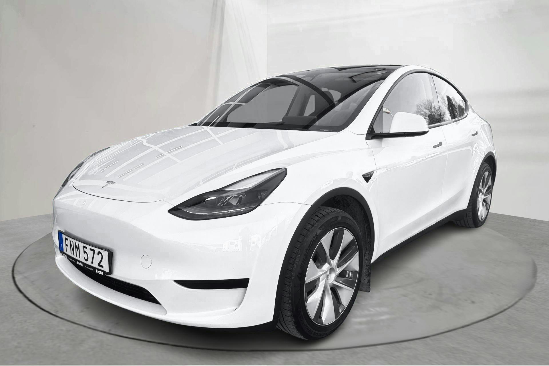 Presentation photo 1 of 20: Tesla Model Y RWD - 57 090 km - Automatic - white - 2023