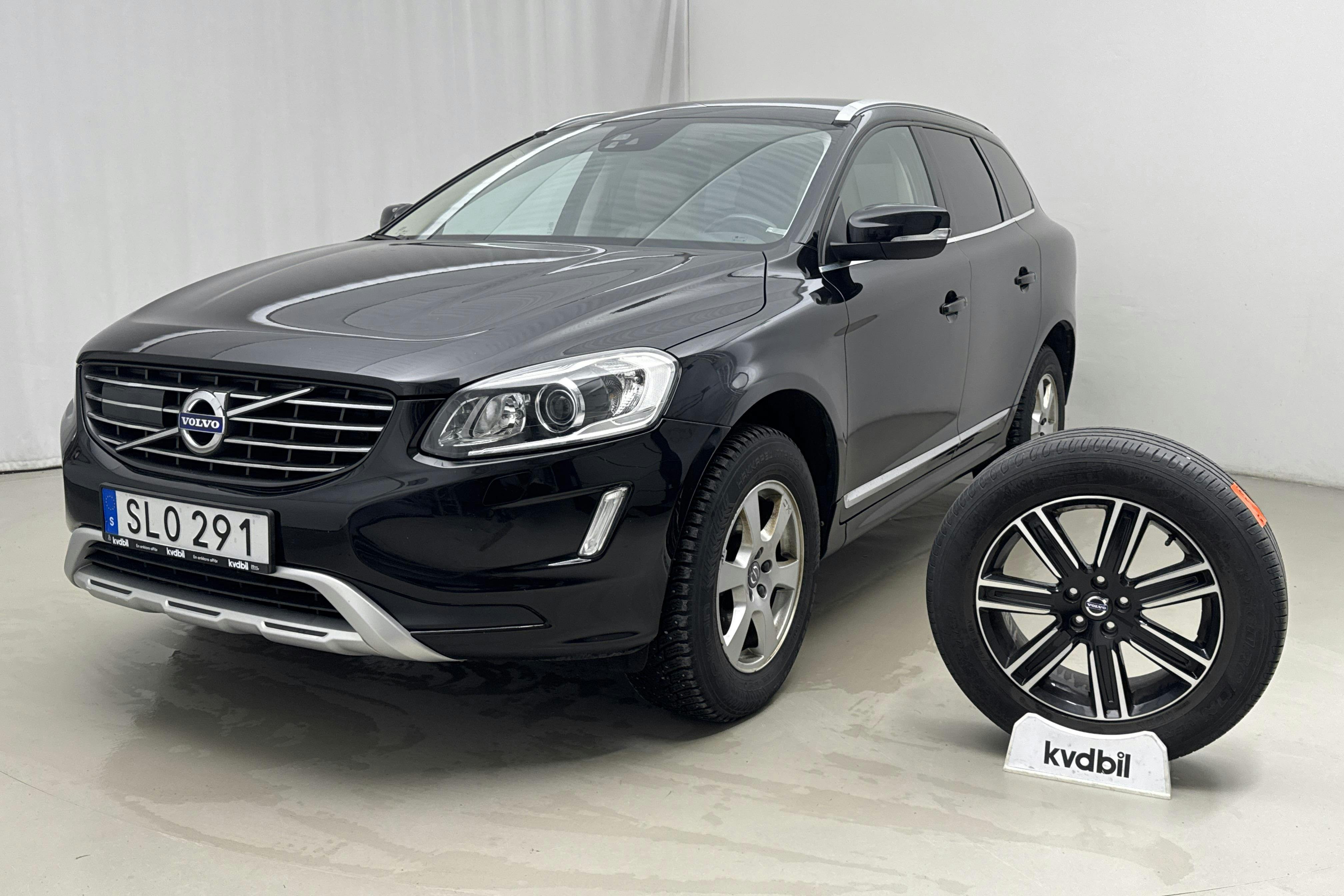 Presentation photo 1 of 15: Volvo XC60 D4 AWD (190hk) - 109 790 km - Automatic - black - 2017