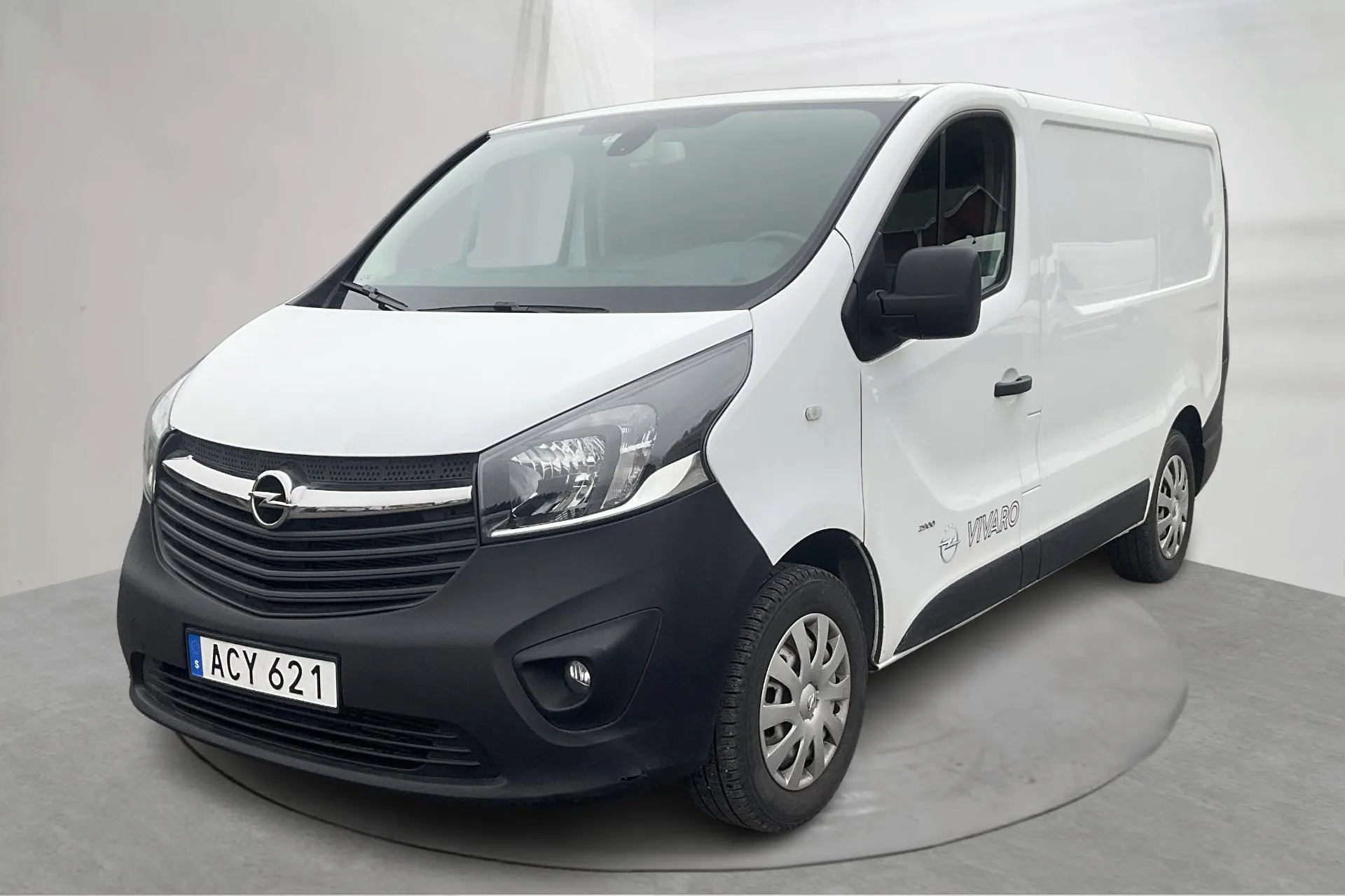 Presentation photo 1 of 13: Opel Vivaro 1.6 CDTI (120hk) - 54 470 km - Manual - white - 2017
