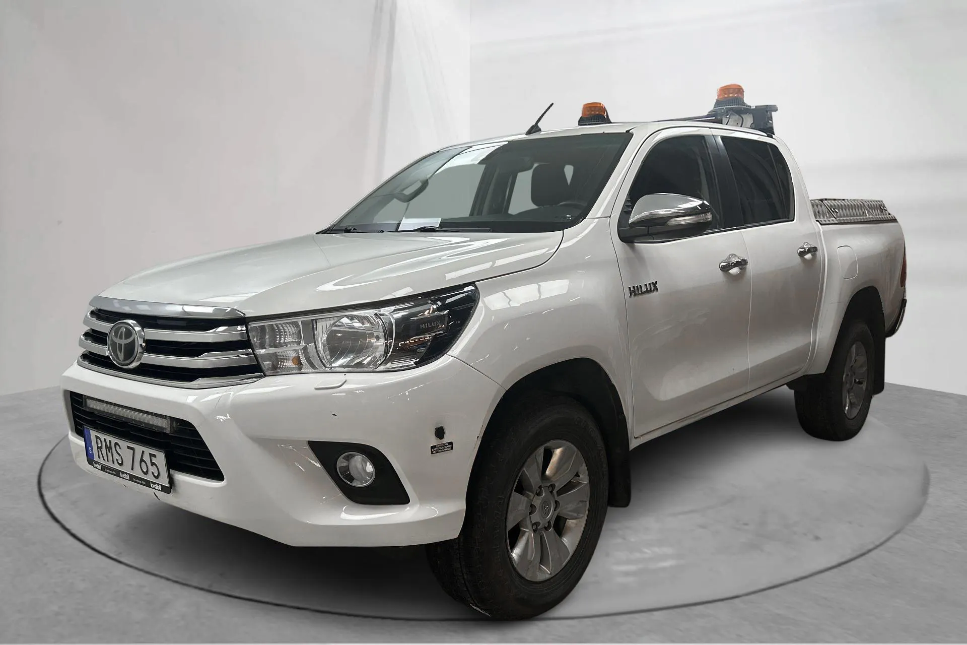 Presentation photo 1 of 15: Toyota Hilux 2.4 D 4WD (150hk) - 200 110 km - Automatic - white - 2017