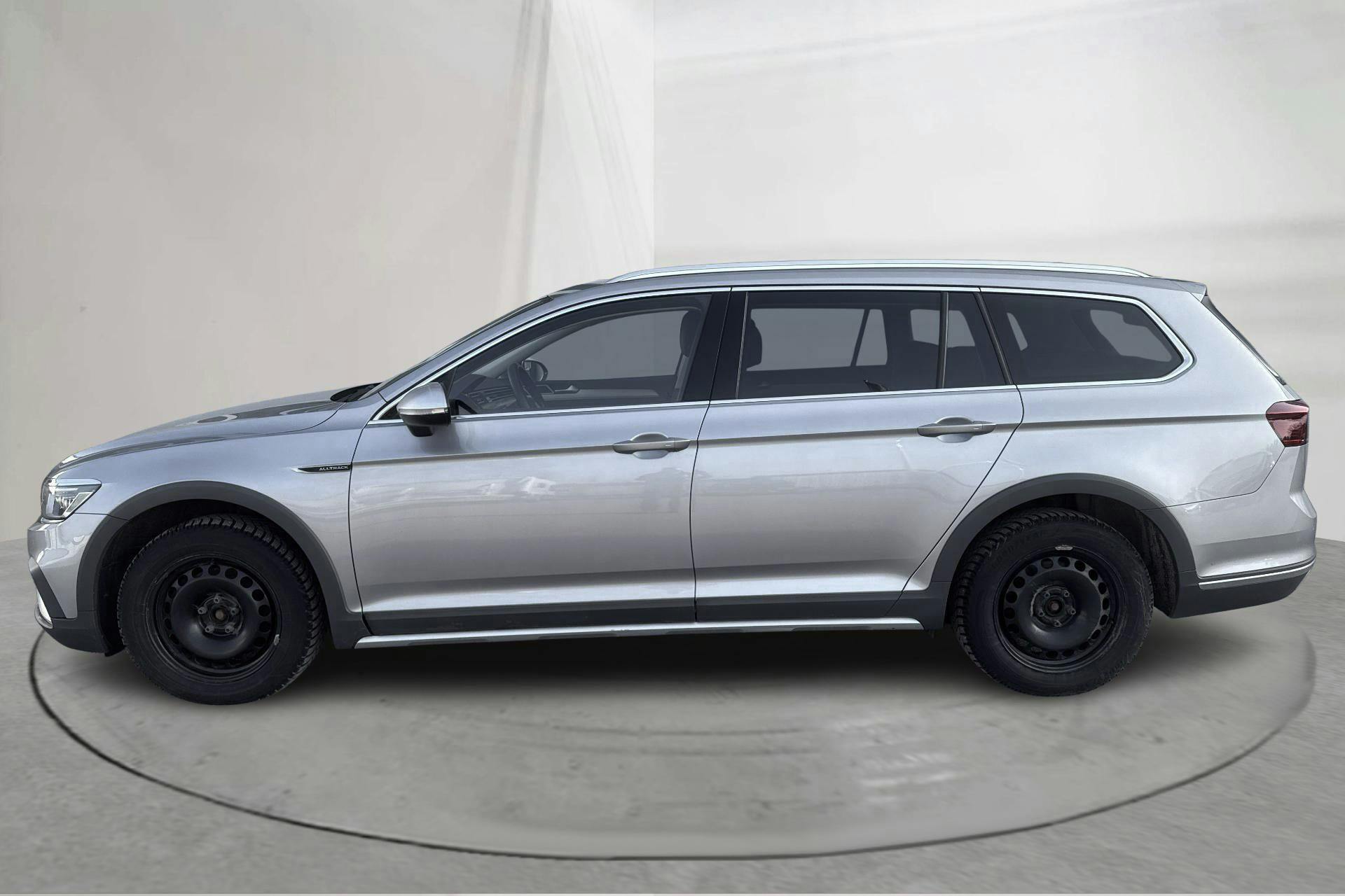 Presentation photo 2 of 17: VW Passat Alltrack 2.0 TDI Sportscombi 4Motion (200hk) - 53 040 km - Automatic - silver - 2022