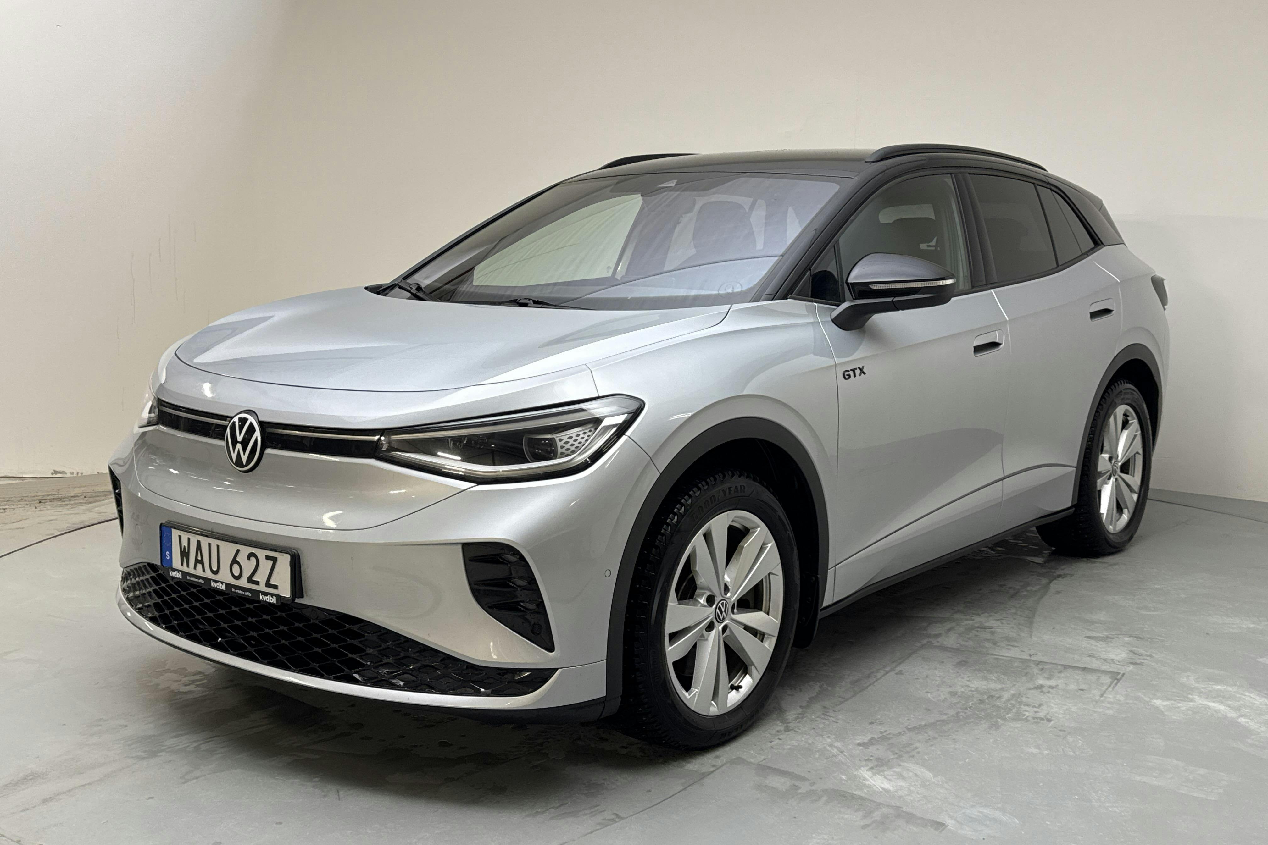 Esitlusfoto 1 aadressil 18: VW ID.4 GTX 77kWh AWD (299hk) - 92 490 km - Automaatne - hõbe - 2023