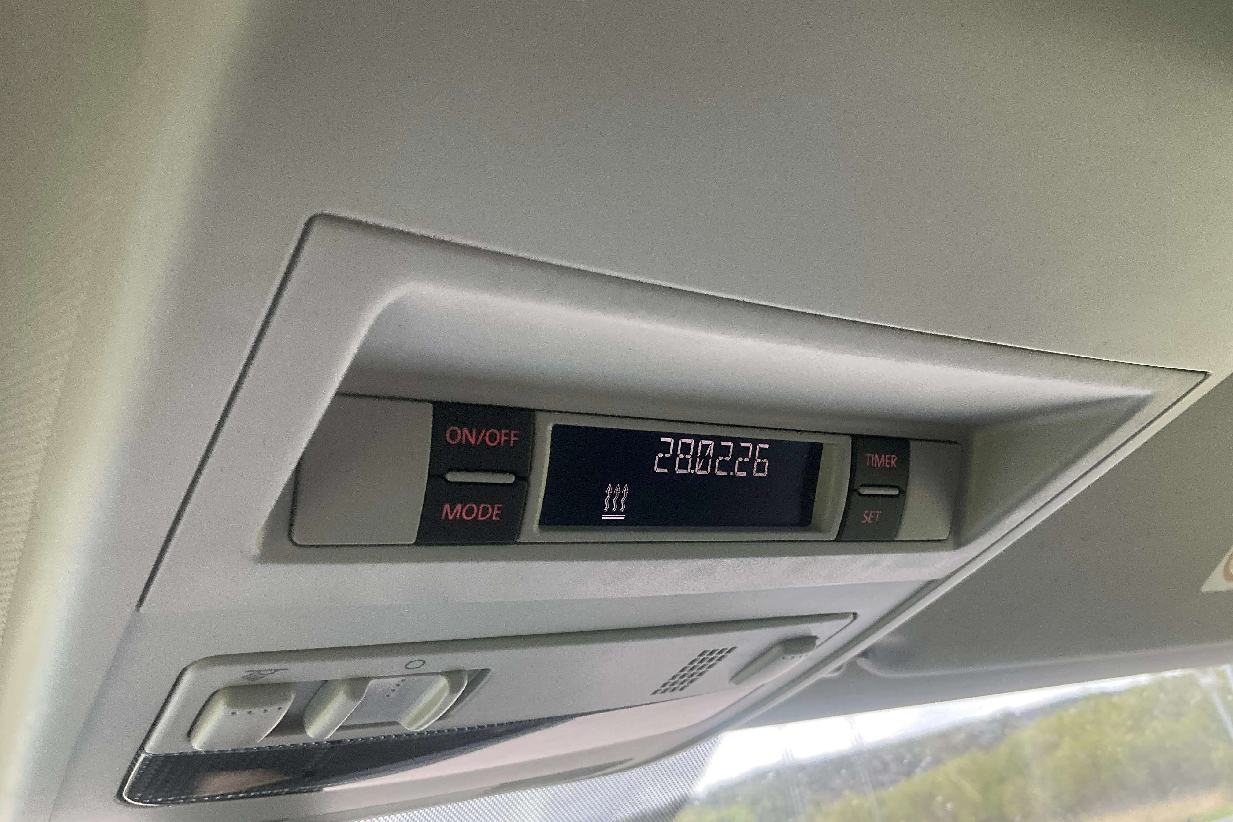 Presentationsfoto 12 av 12: VW Caravelle T6 2.0 TDI BMT (150hk) - 13 876 mil - Automat - vit - 2017