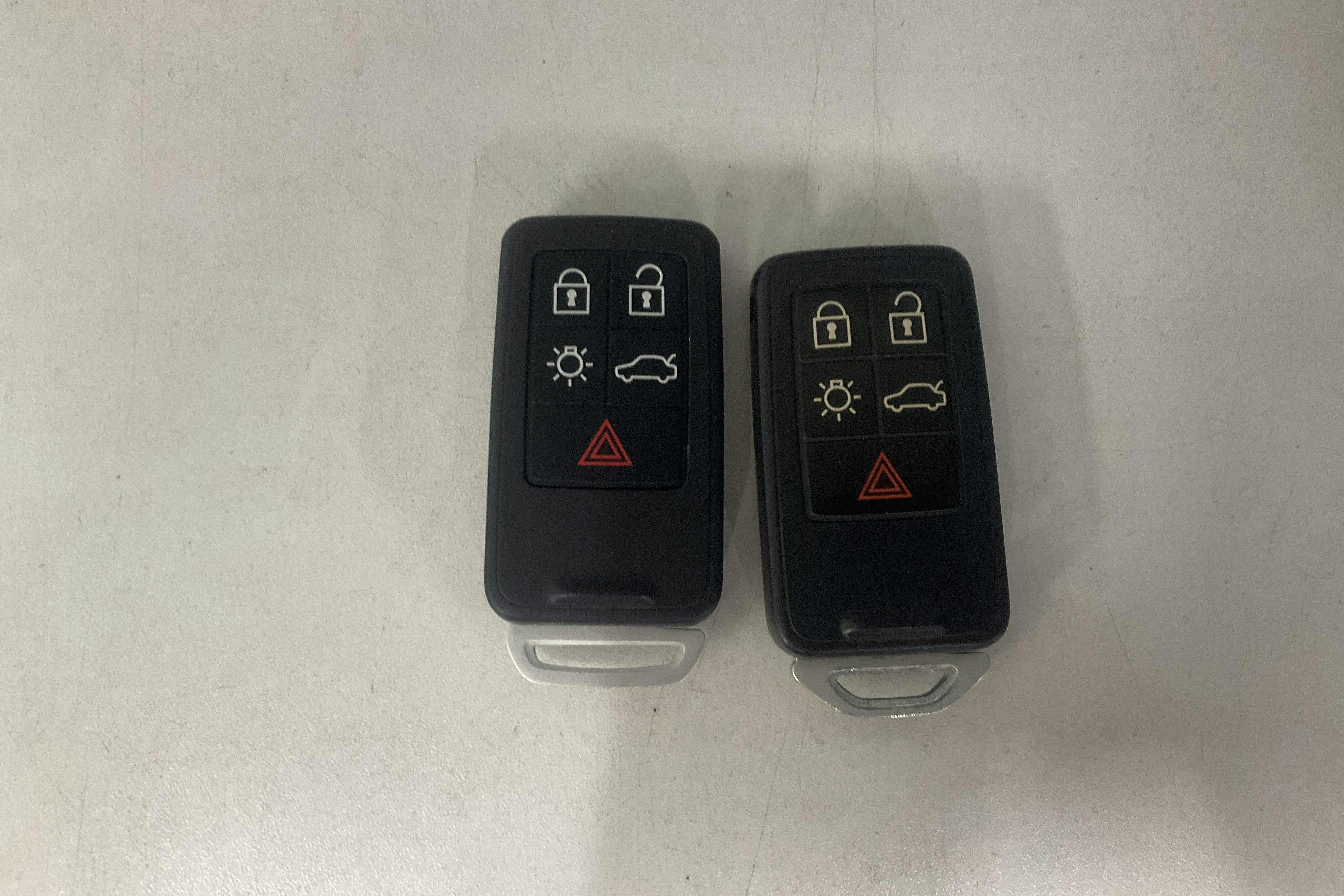 Presentationsfoto 14 av 14: Volvo V70 II D4 (163hk) - 23 130 mil - Manuell - Light Grey - 2013