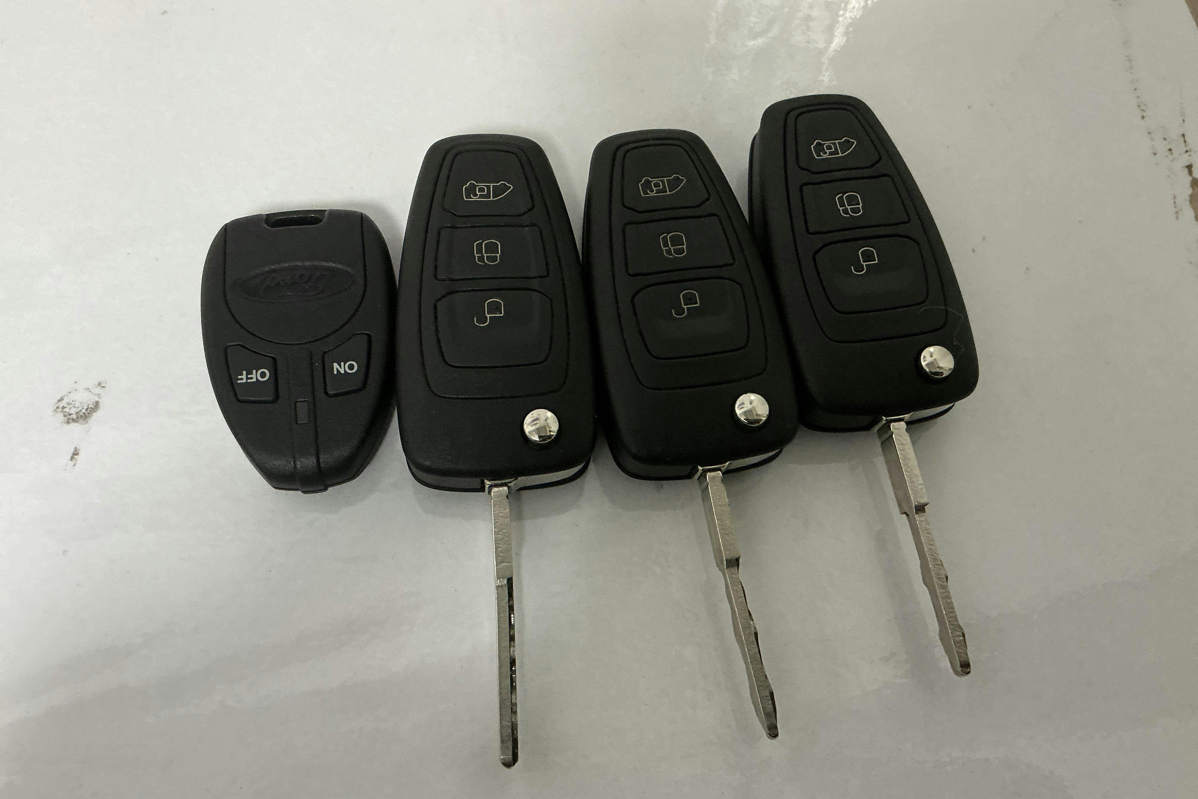 Presentationsfoto 16 av 16: Ford Transit Custom 280 (105hk) - 16 836 mil - Manuell - vit - 2020