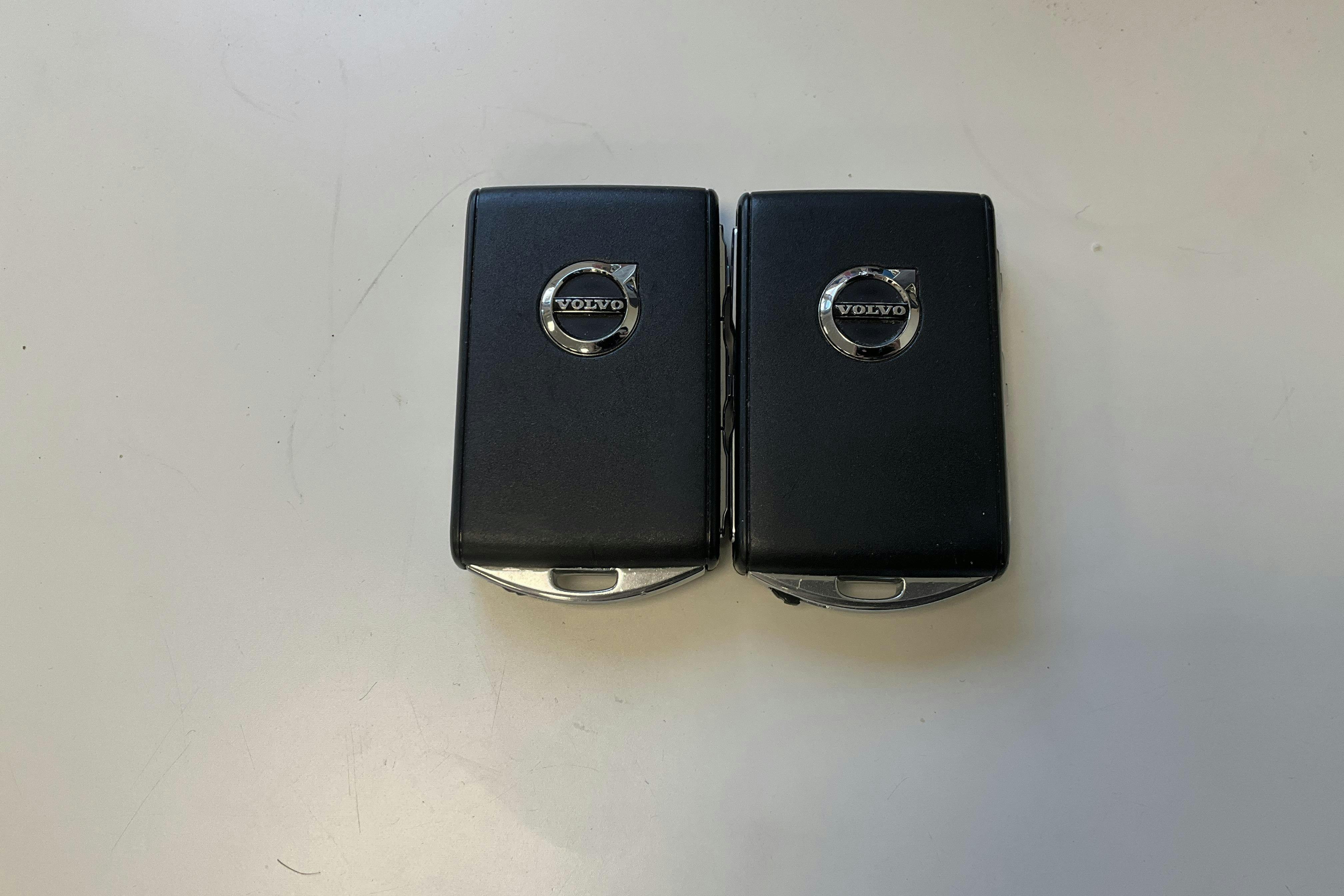 Presentation photo 16 of 16: Volvo V90 D4 Cross Country AWD (190hk) - 239 340 km - Manual - black - 2019